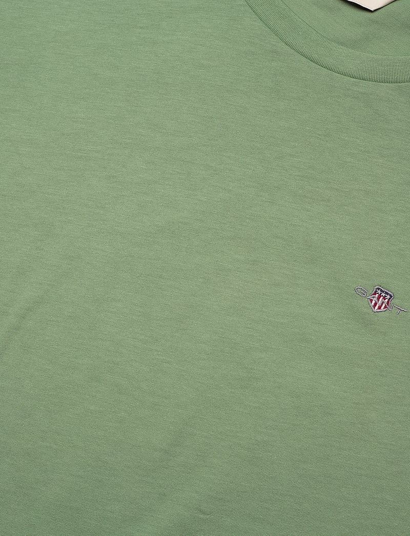 GANT - REG SHIELD SS T-SHIRT - t-shirts - kalamata green - 2