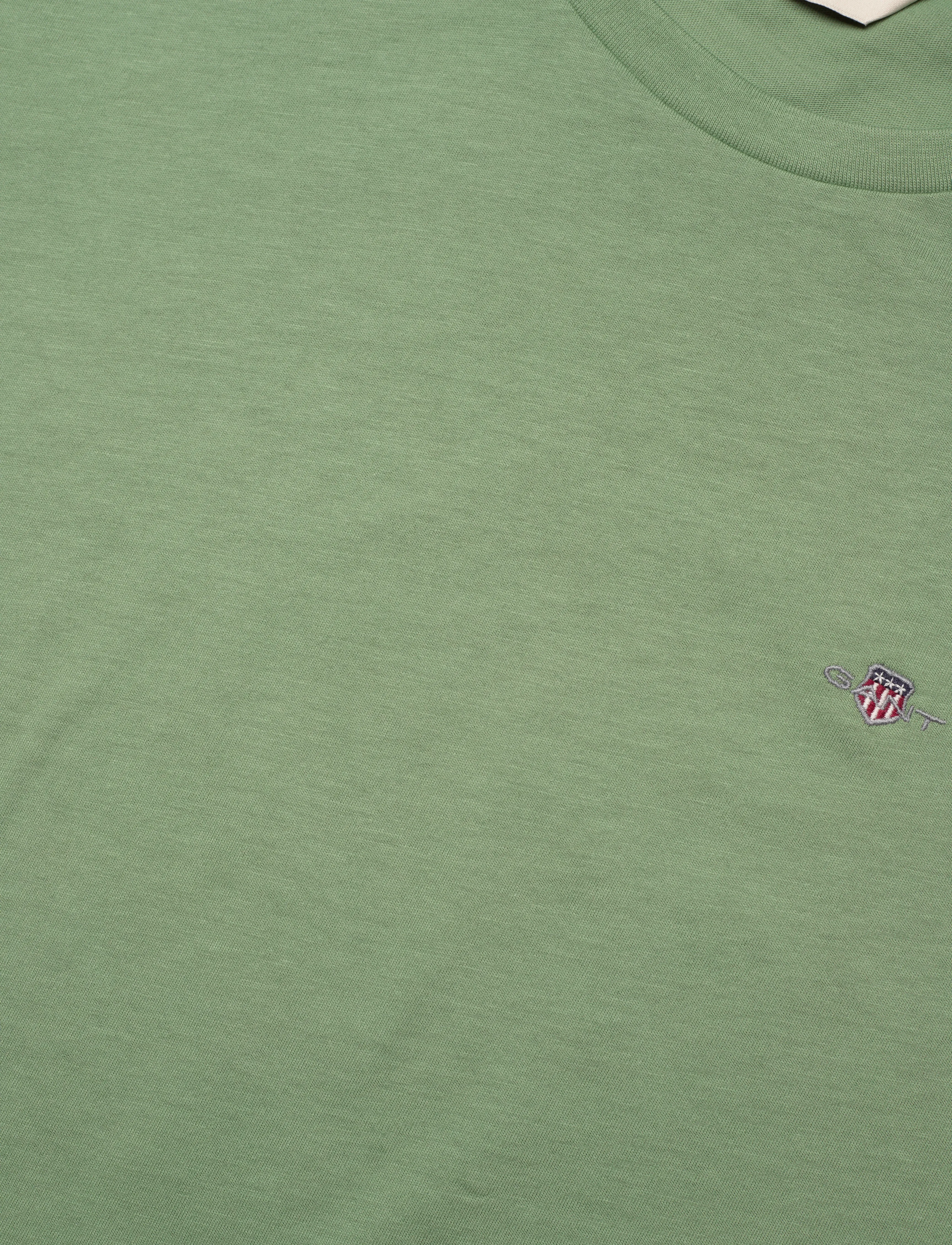 Gant - REG SHIELD SS T-SHIRT - t-shirts - kalamata green - 2