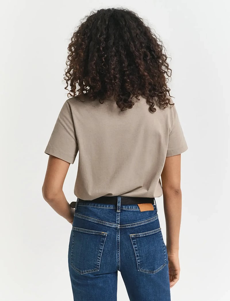 GANT - REG SHIELD SS T-SHIRT - t-shirts - taupe beige - 2