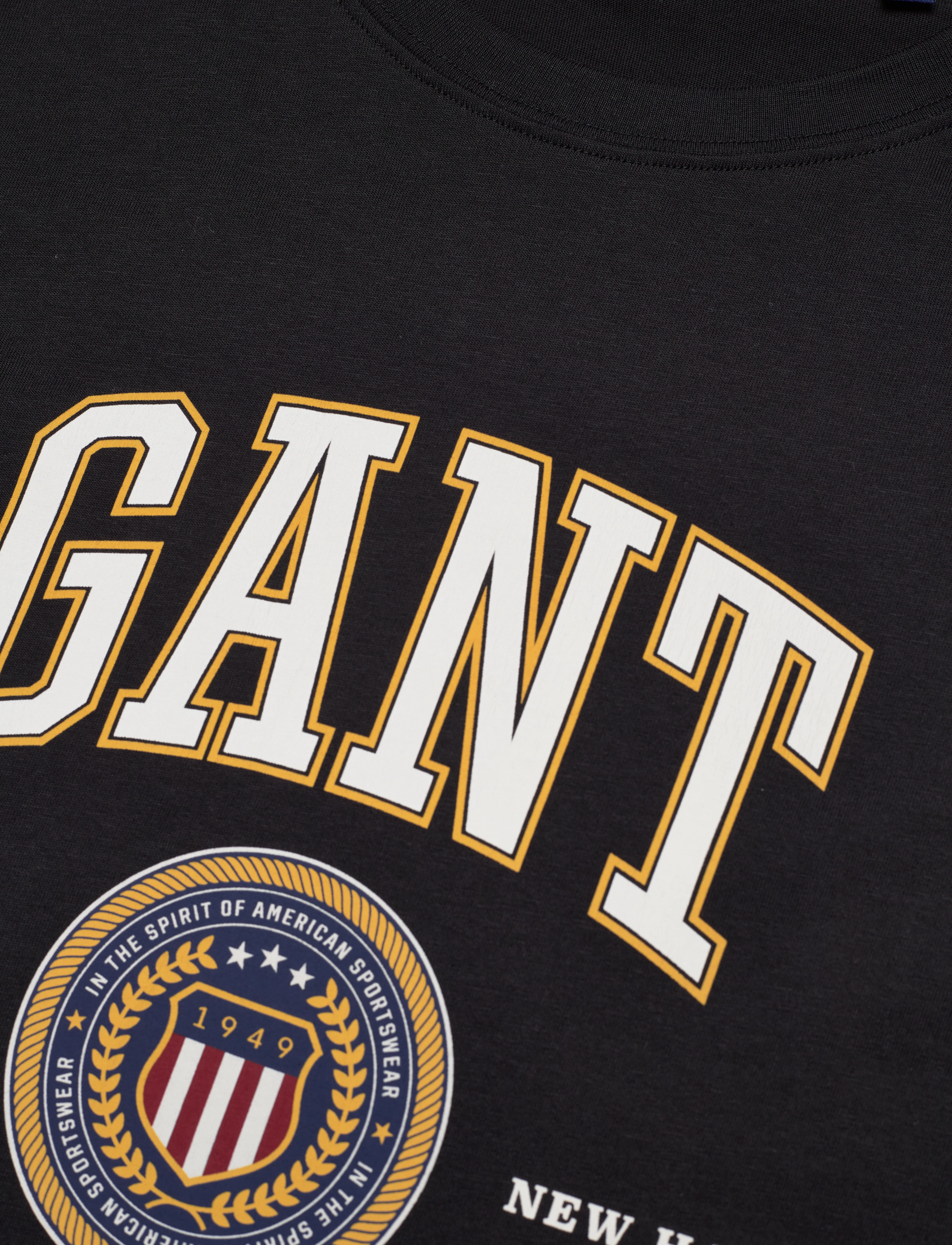 GANT - D1. CREST SHIELD SS T-SHIRT - ebony black - 3