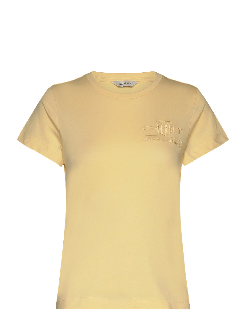 GANT - REG TONAL SHIELD SS T-SHIRT - t-shirts - dusty light yellow - 0