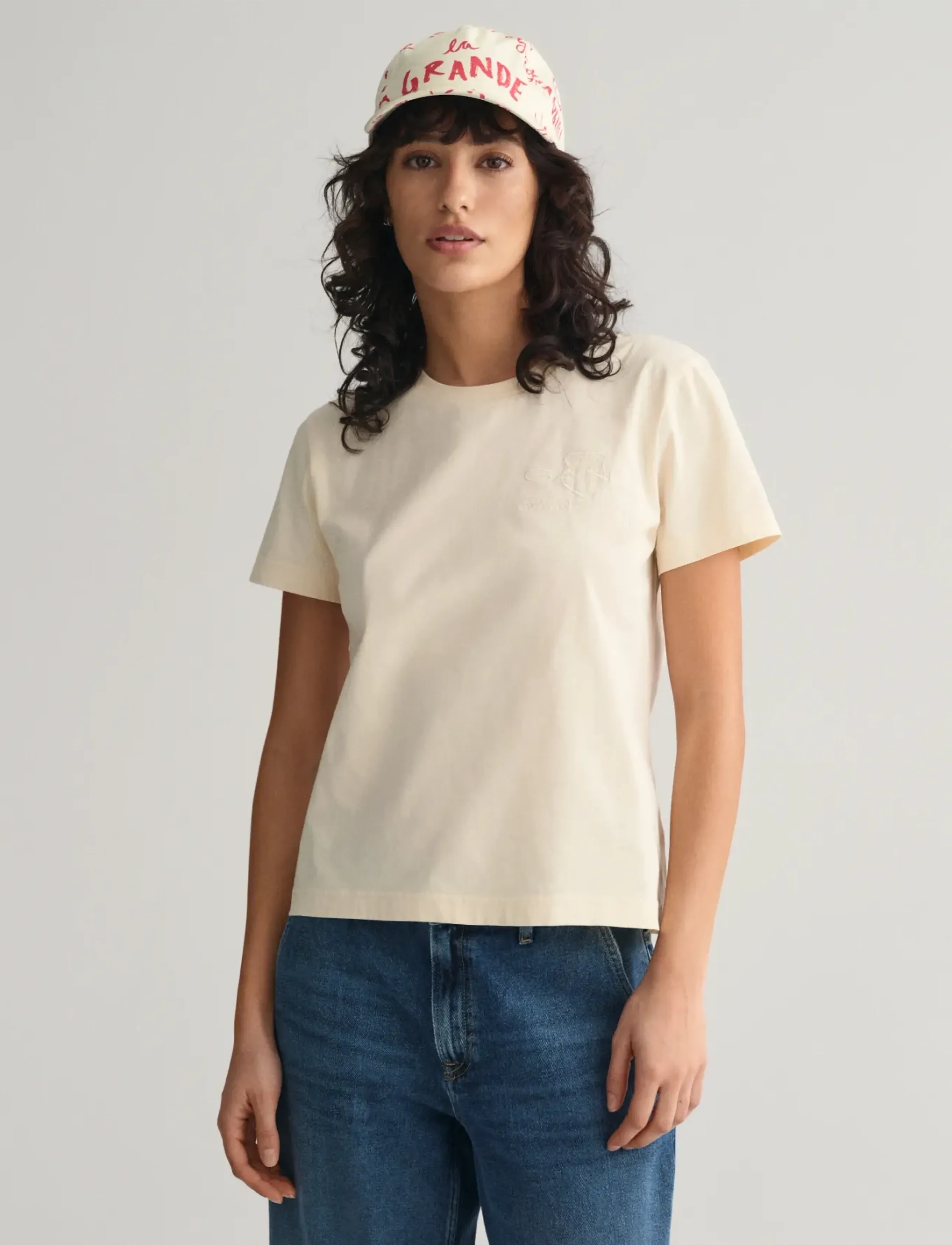 Gant Reg Tonal Shield Ss T-Shirt, XL, Cream, T-Shirts & Toppe > Kortærmede, Dame