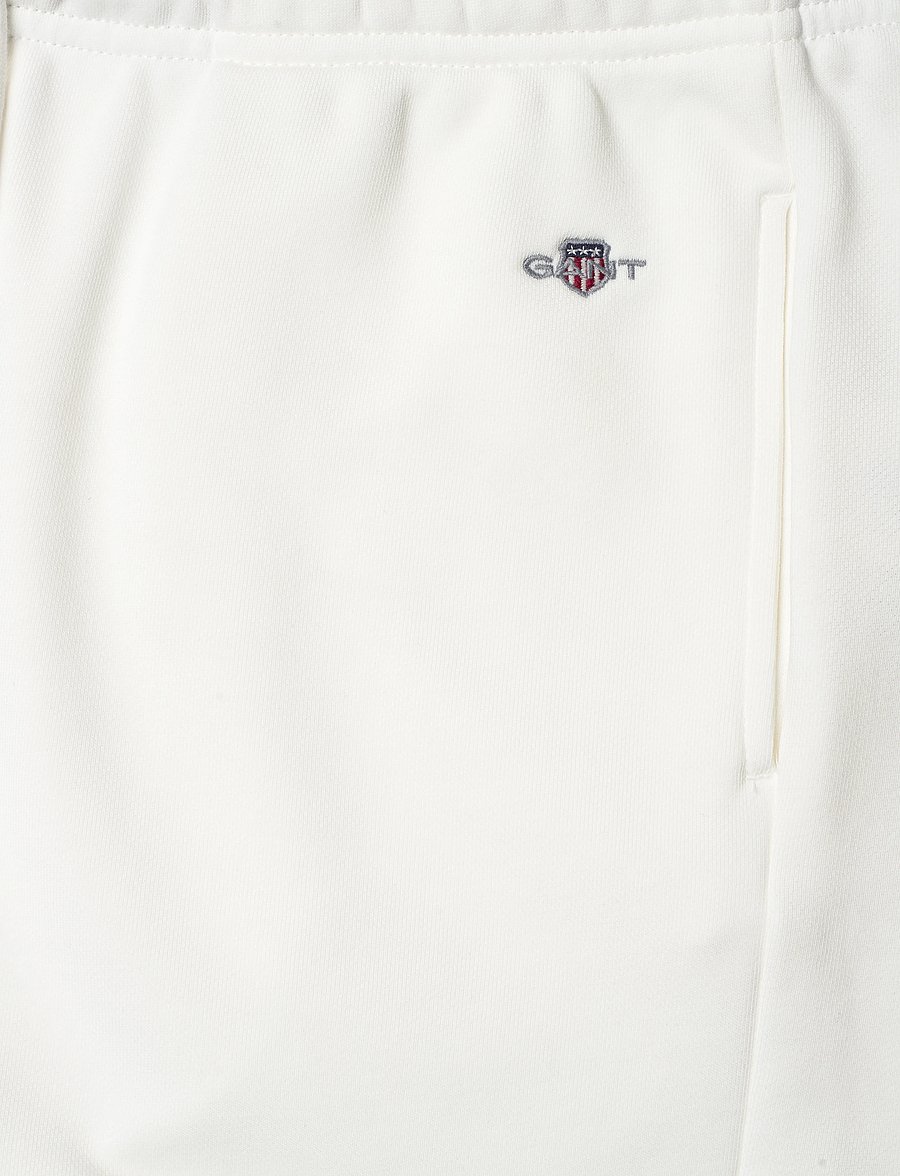 Gant - REG SHIELD SHORTS - sweatshorts - eggshell - 2