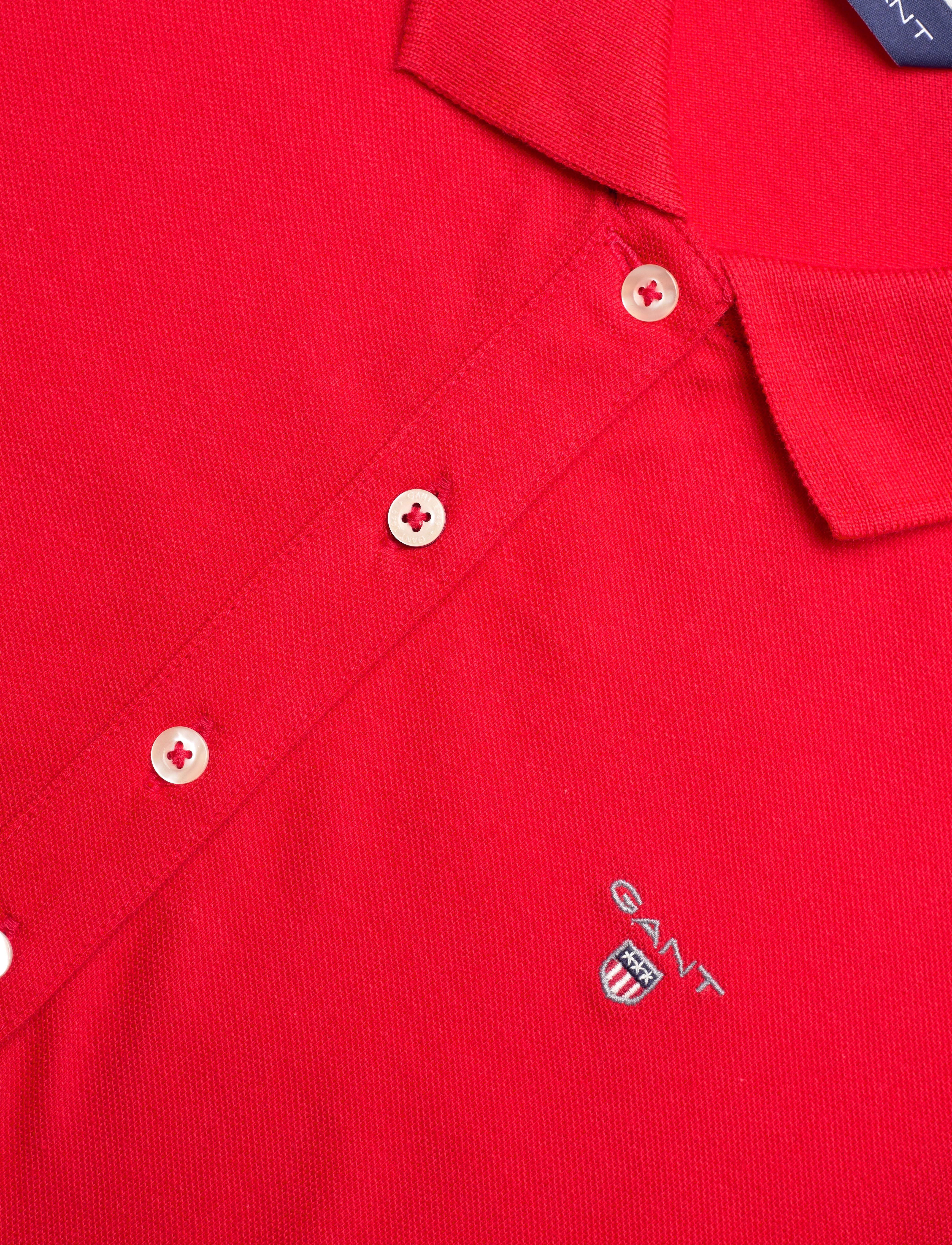 Gant - EMB ORIGINAL SHIELD PIQUE POLO - poloer - bright red - 2