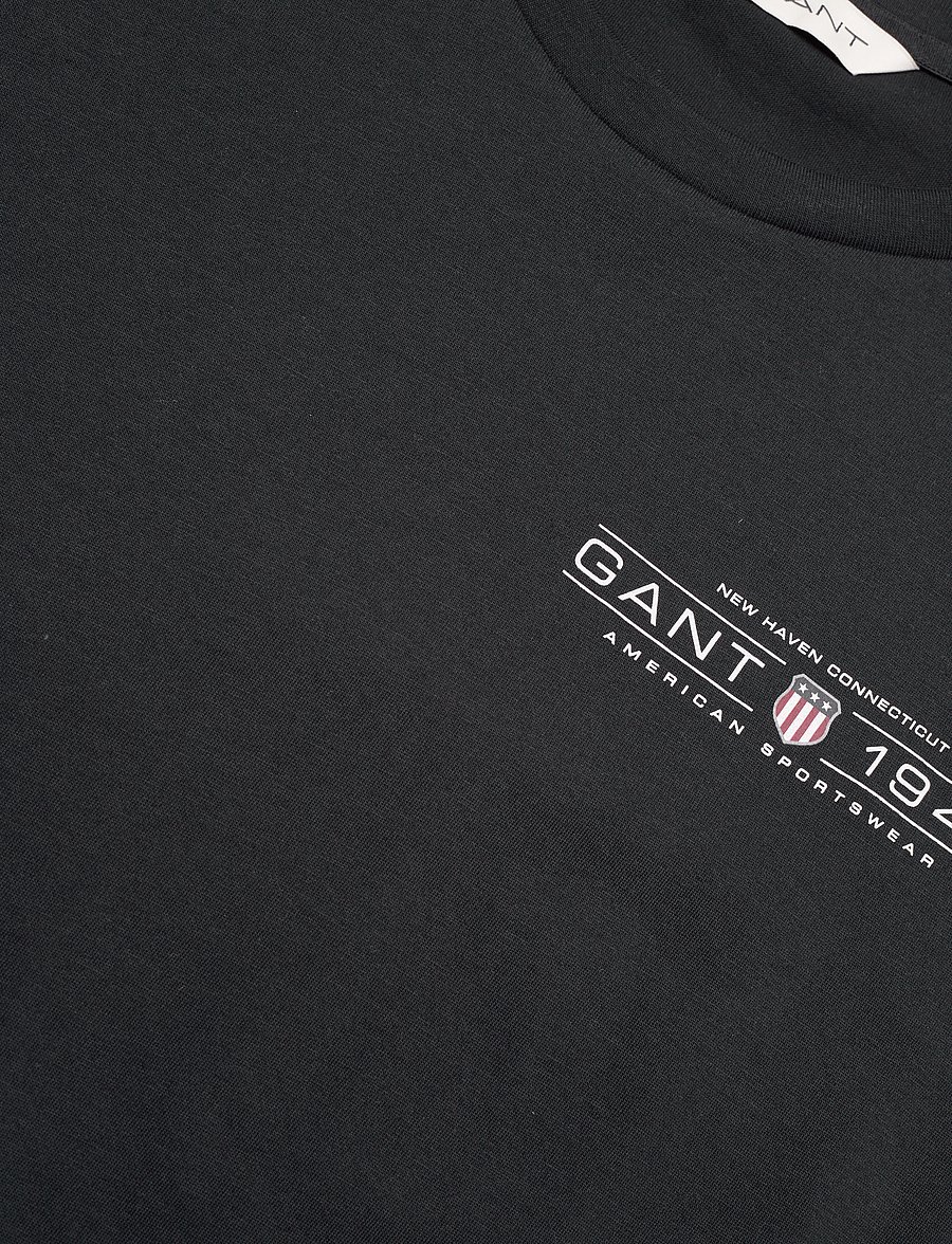 GANT - REG SHIELD SS T-SHIRT - black - 2