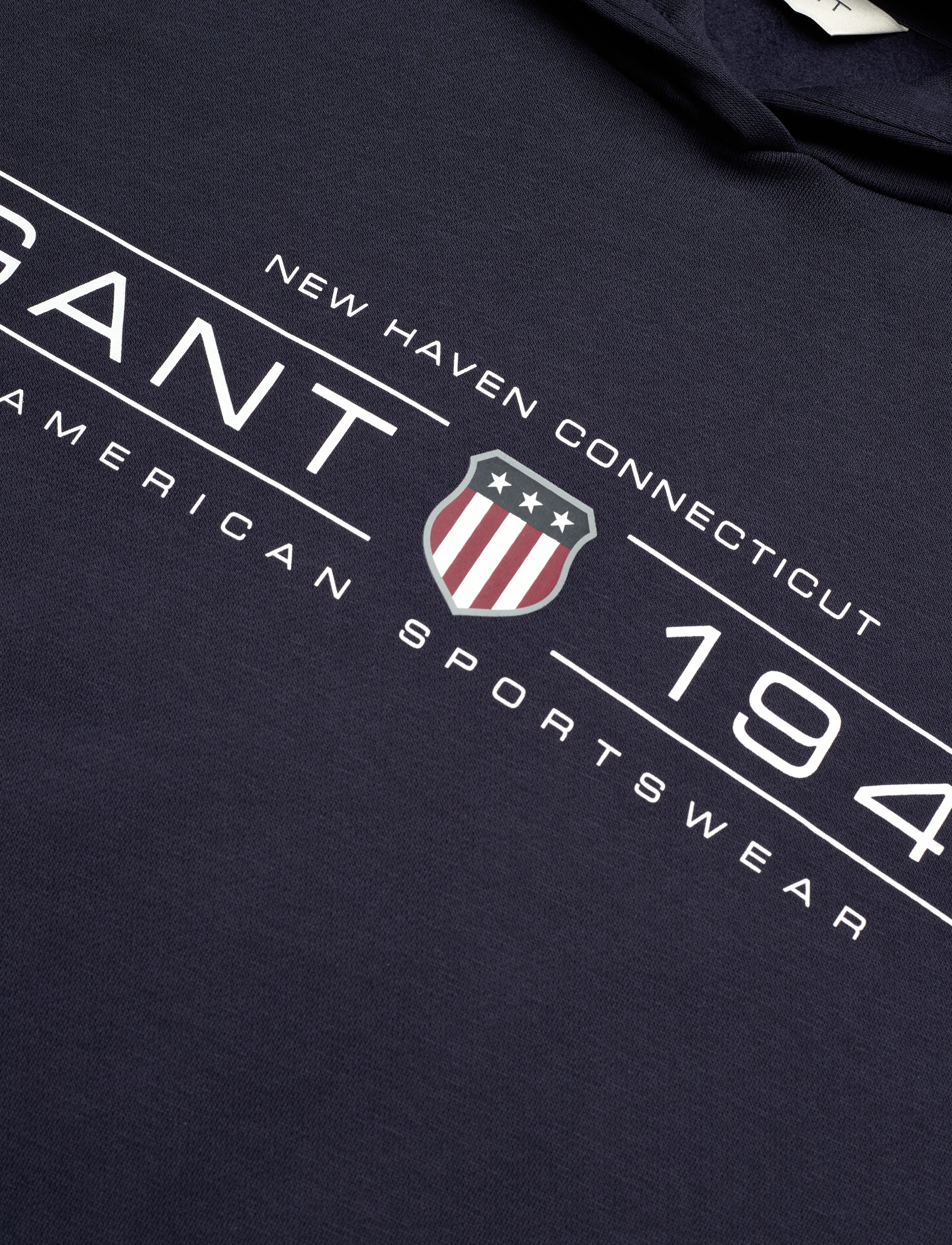 GANT - REG SHIELD HOODIE - evening blue - 2