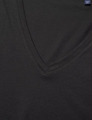 GANT - ORIGINAL V-NECK SS T-SHIRT - t-shirts - black - 2