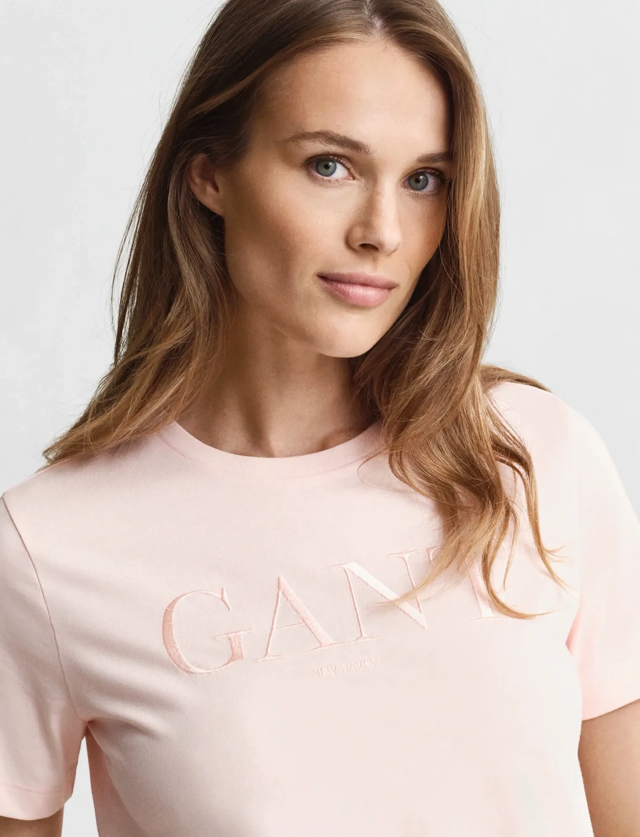 Gant - REG TONAL GRAPHIC SS T-SHIRT - t-paidat - apricot pink - 3