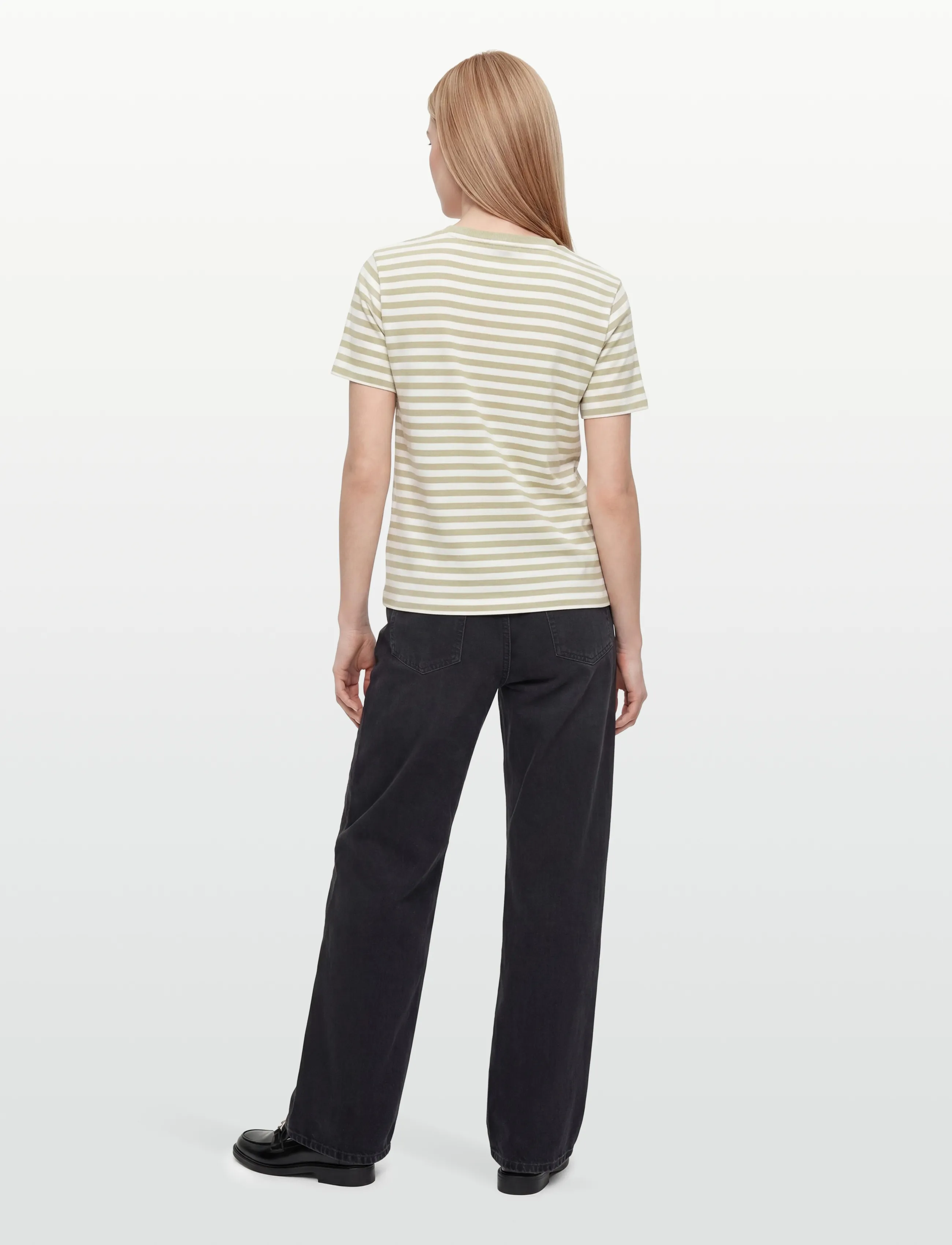 Gant - REG STRIPED SHIELD SS T-SHIRT - t-shirts - country beige - 4