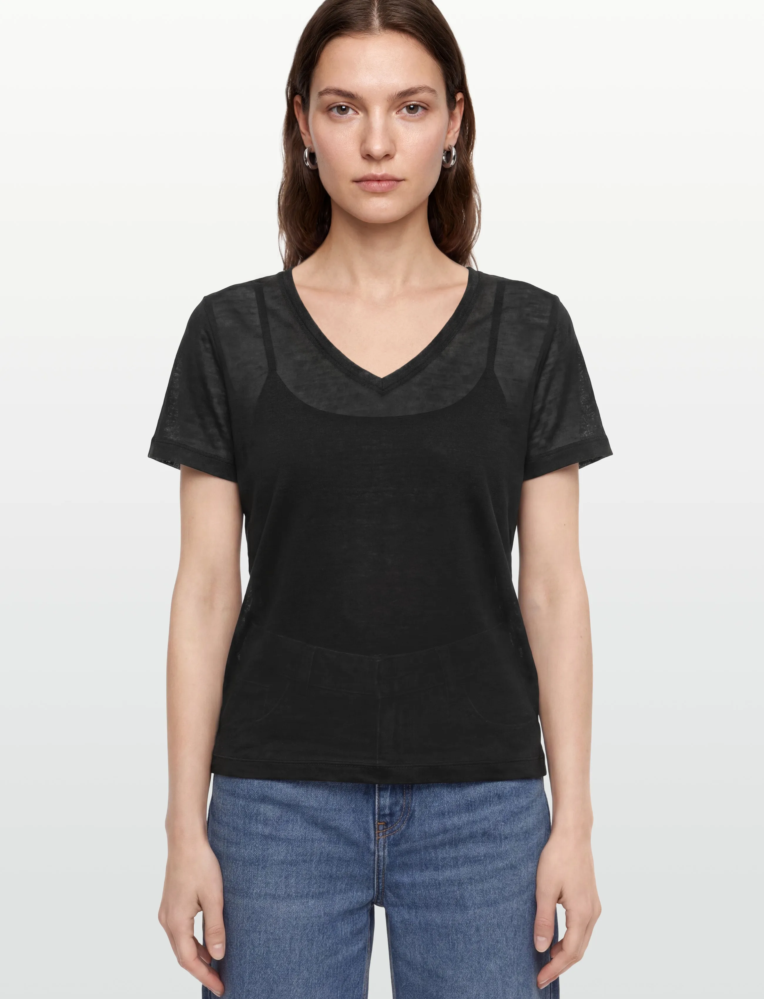 Gant - REG LINEN V-NECK SS T-SHIRT - t-shirts - black - 3