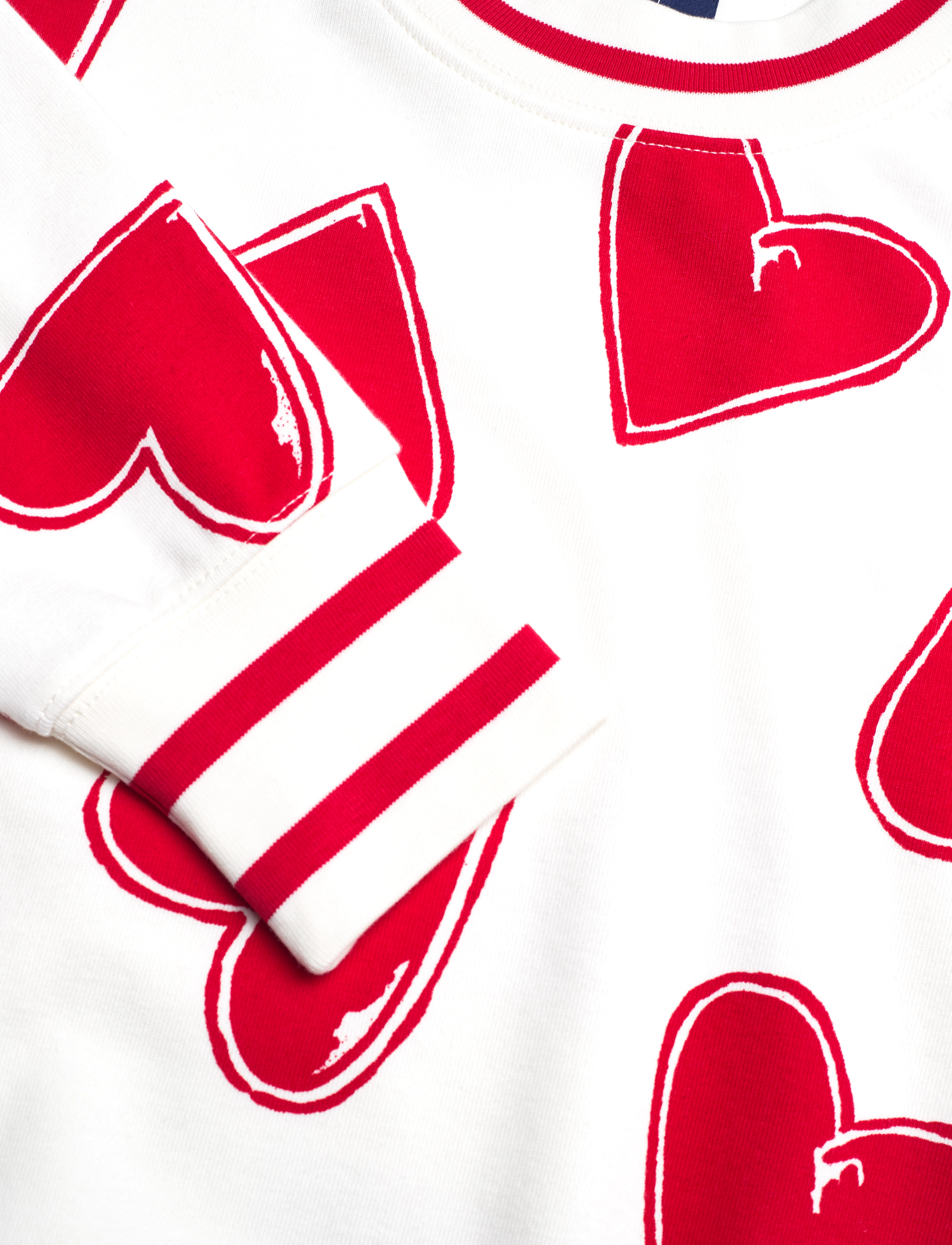 GANT - CV. COLLEGIATE HEART C-NECK SWEAT - eggshell - 2
