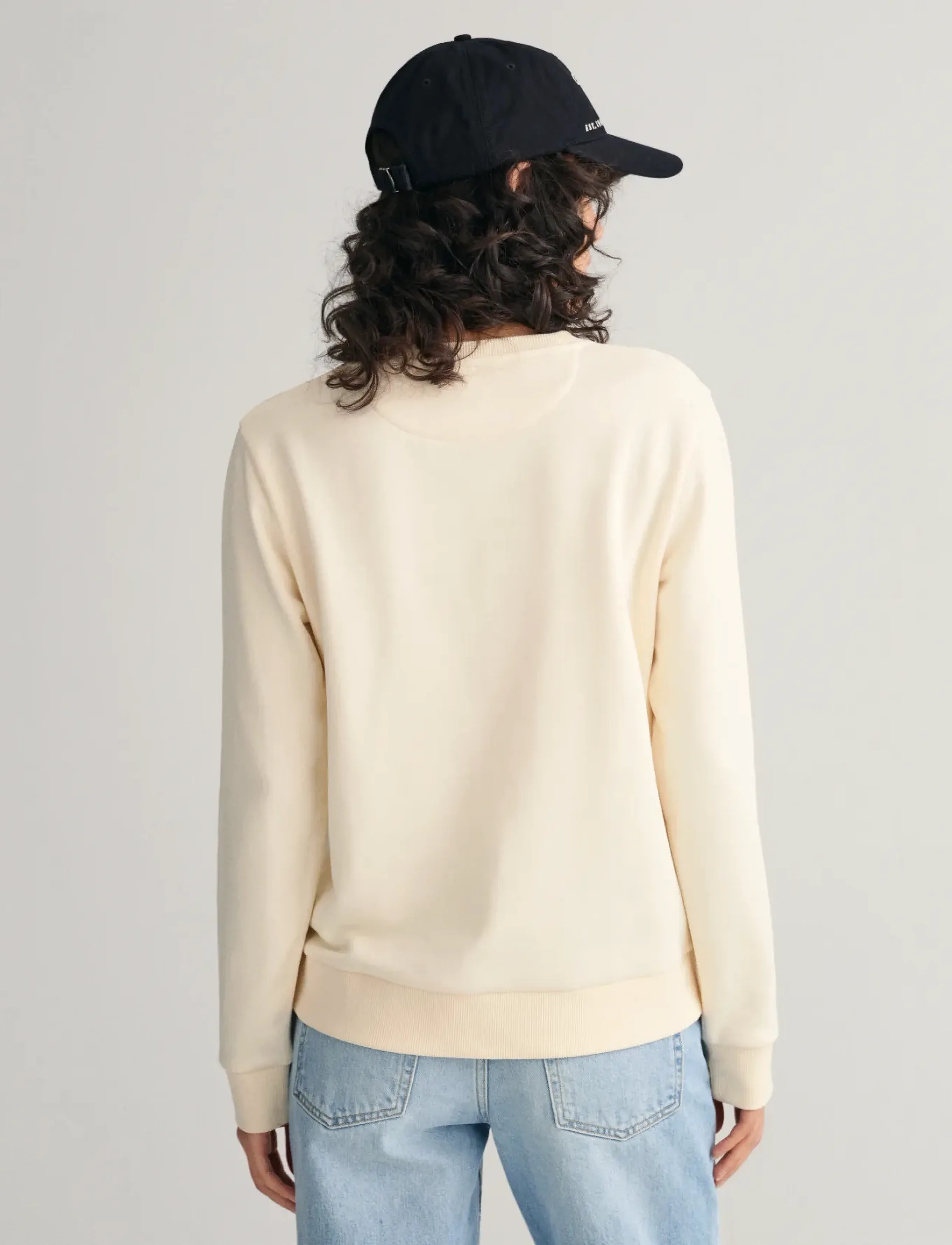 Gant - REG TONAL SHIELD C-NECK SWEAT - mode trends - linen - 3