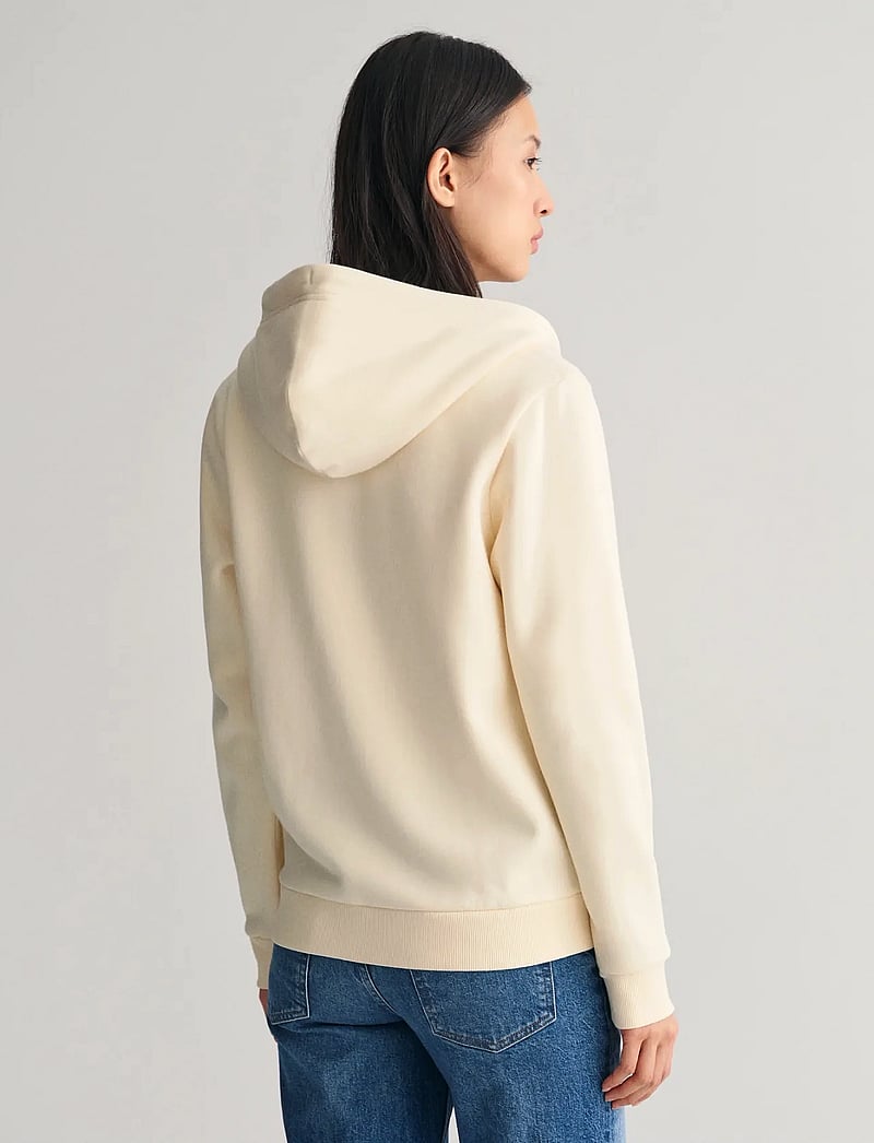 GANT - REG TONAL SHIELD ZIP HOODIE - kapuzenpullover - linen - 3