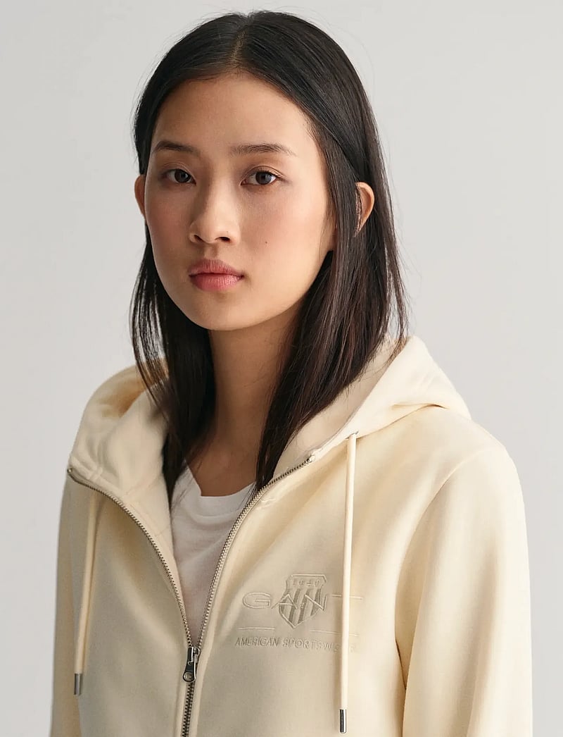 GANT - REG TONAL SHIELD ZIP HOODIE - kapuzenpullover - linen - 4
