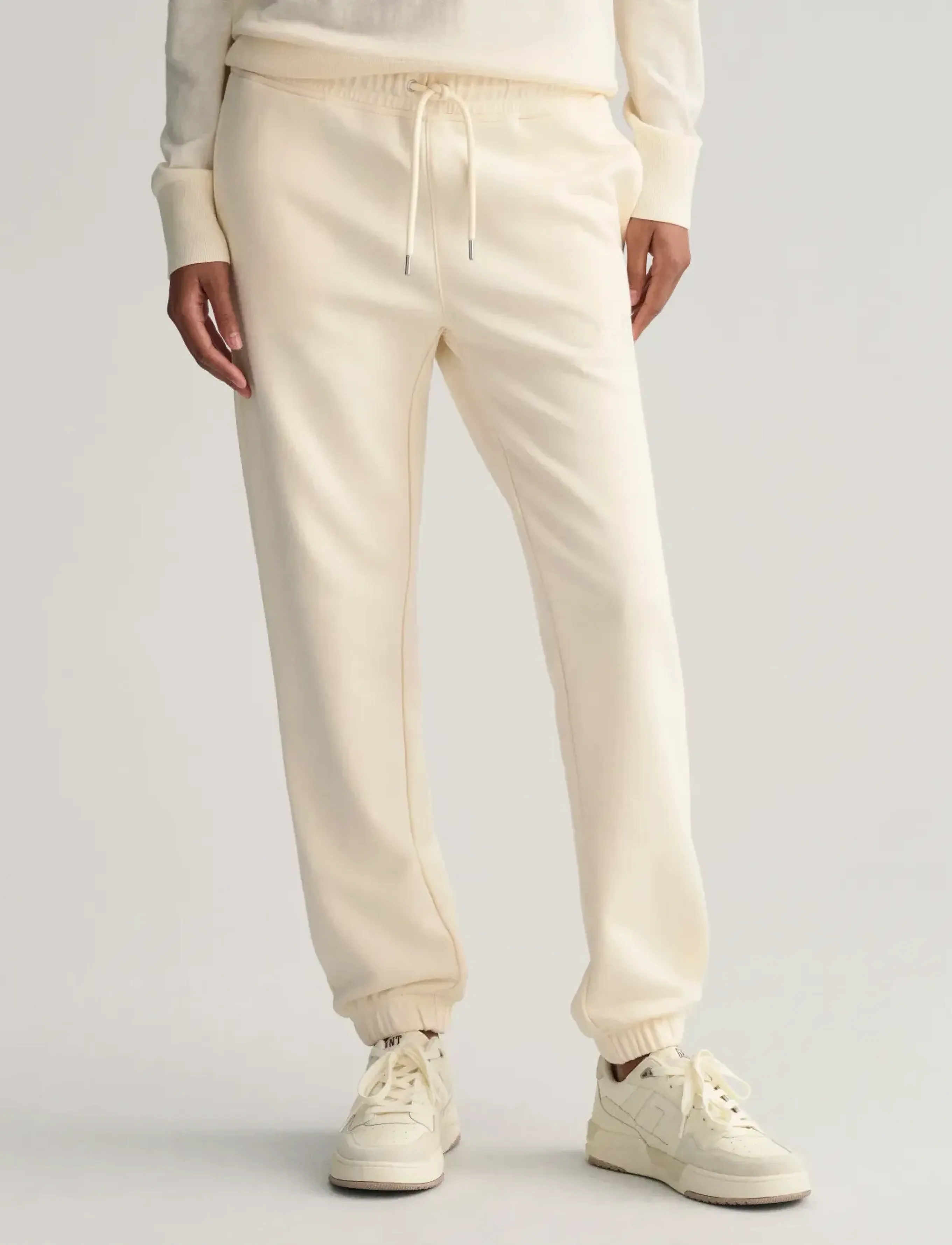 Gant - REG TONAL SHIELD SWEATPANTS - damen - linen - 4