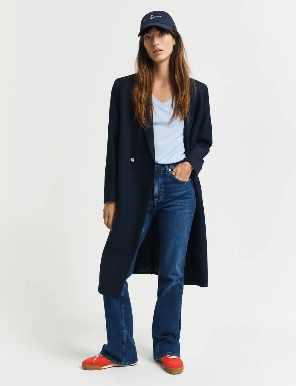 GANT - REG SHIELD SS V-NECK T-SHIRT - t-shirts - fresh blue - 5