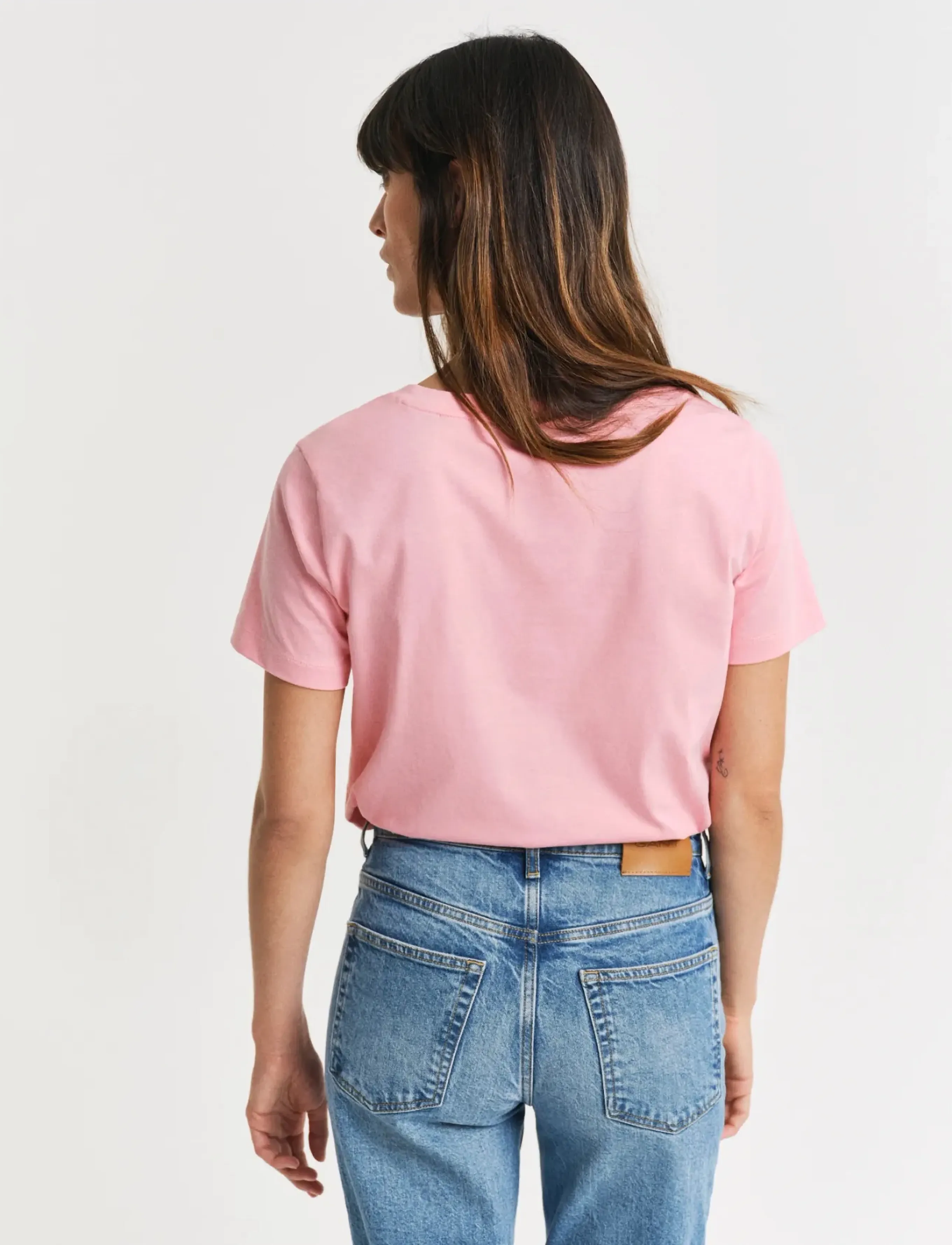 Gant - REG SHIELD SS V-NECK T-SHIRT - t-särgid - geranium pink - 3