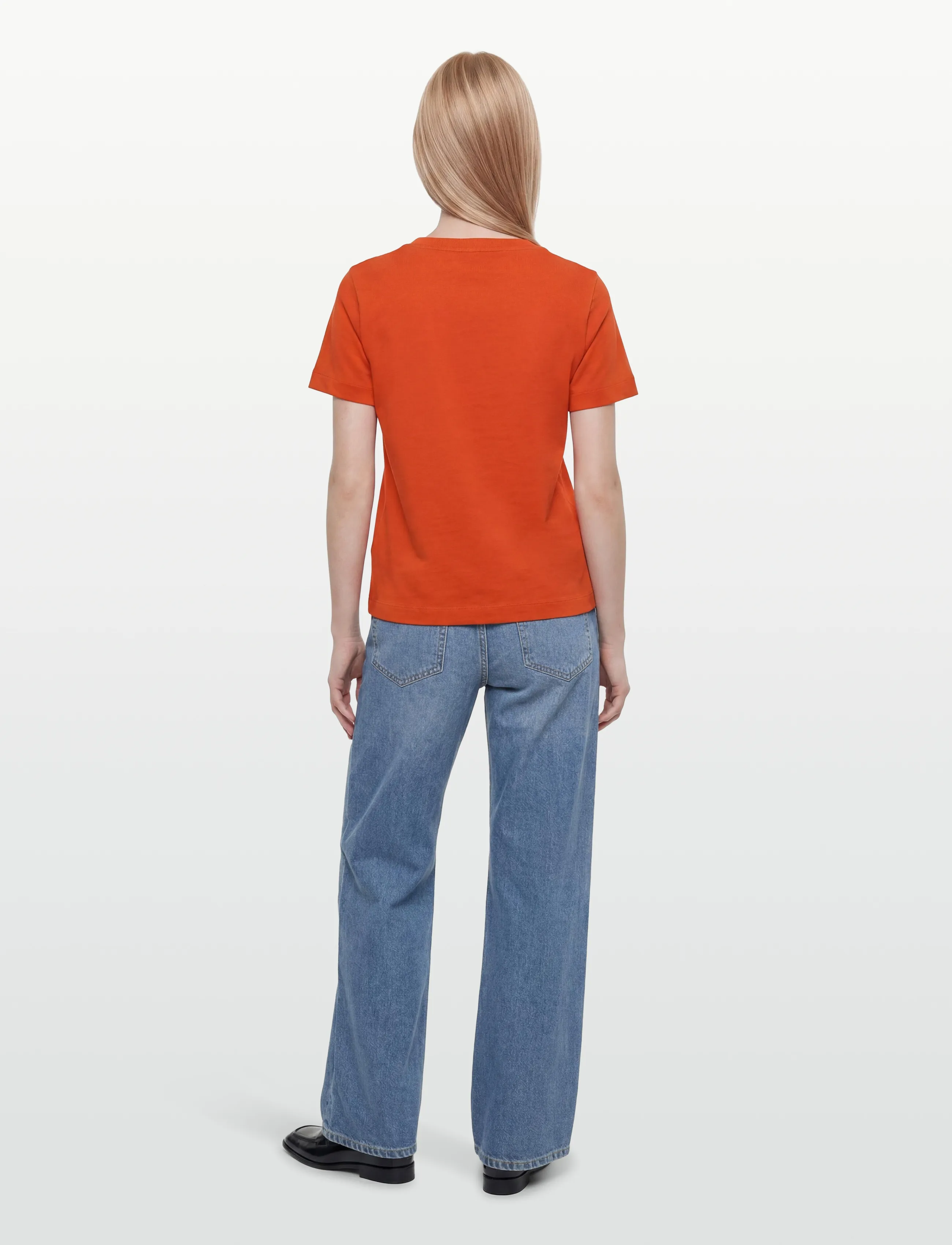 Gant - REG SHIELD SS V-NECK T-SHIRT - t-shirts - perfect red - 4