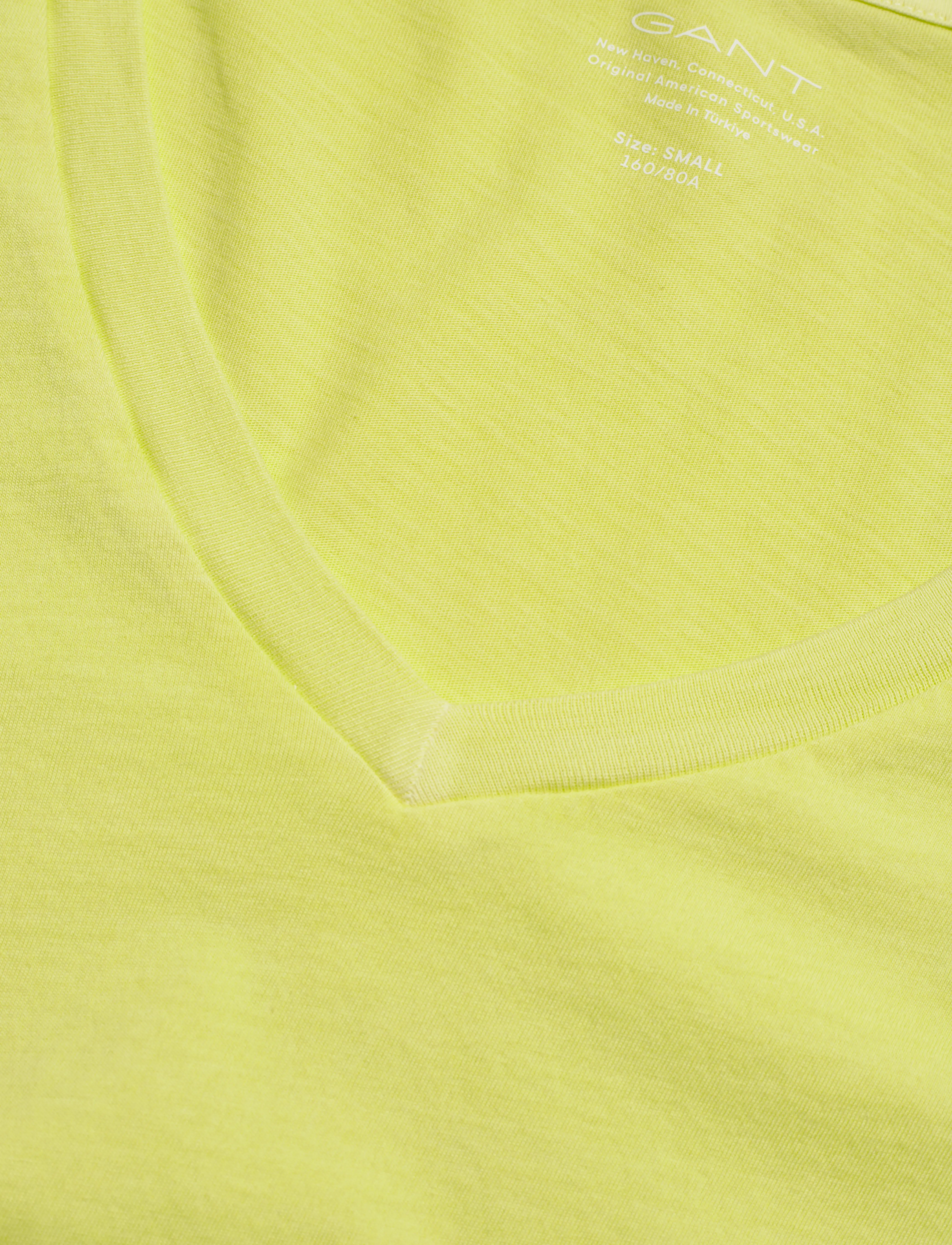 Gant - REG SUNFADED SS V-NECK T-SHIRT - t-särgid - pastel lime - 2