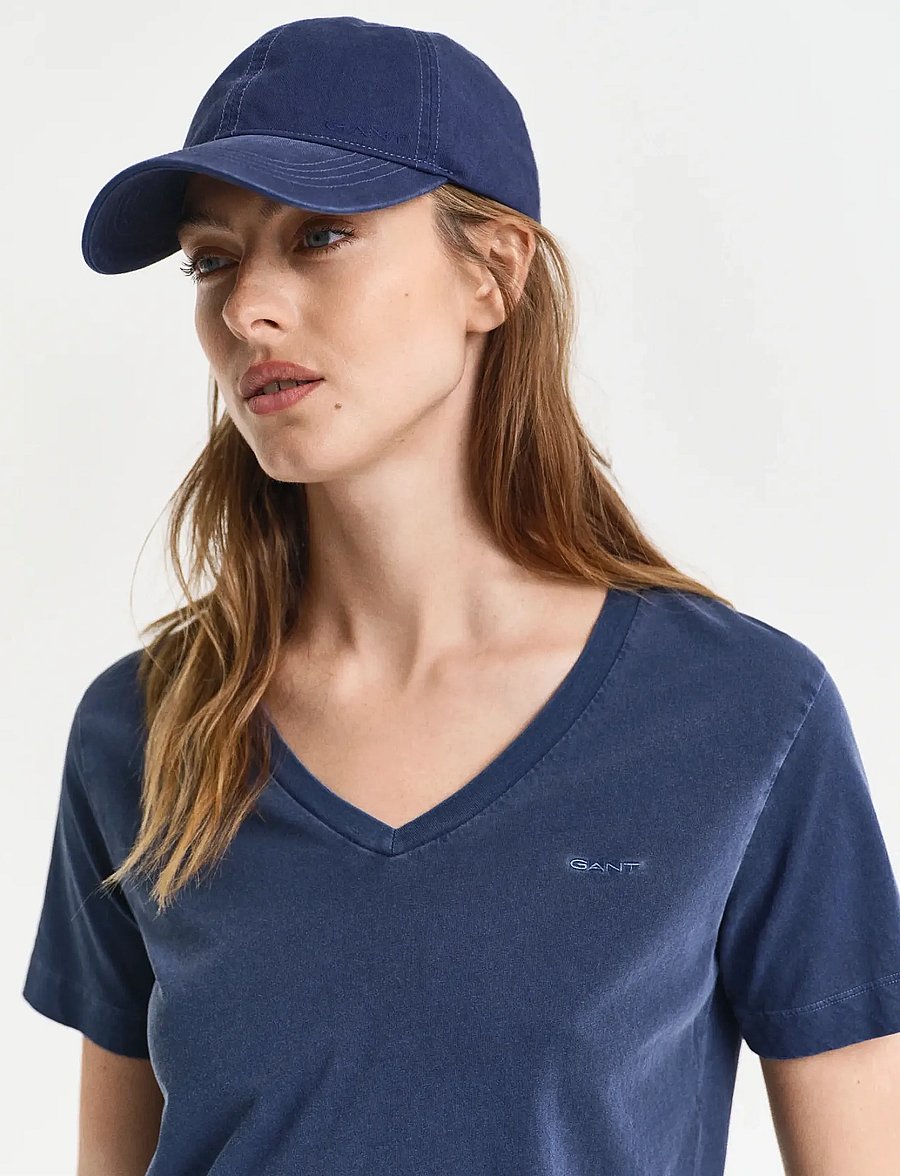 Gant - REG SUNFADED SS V-NECK T-SHIRT - t-shirts - persian blue - 4