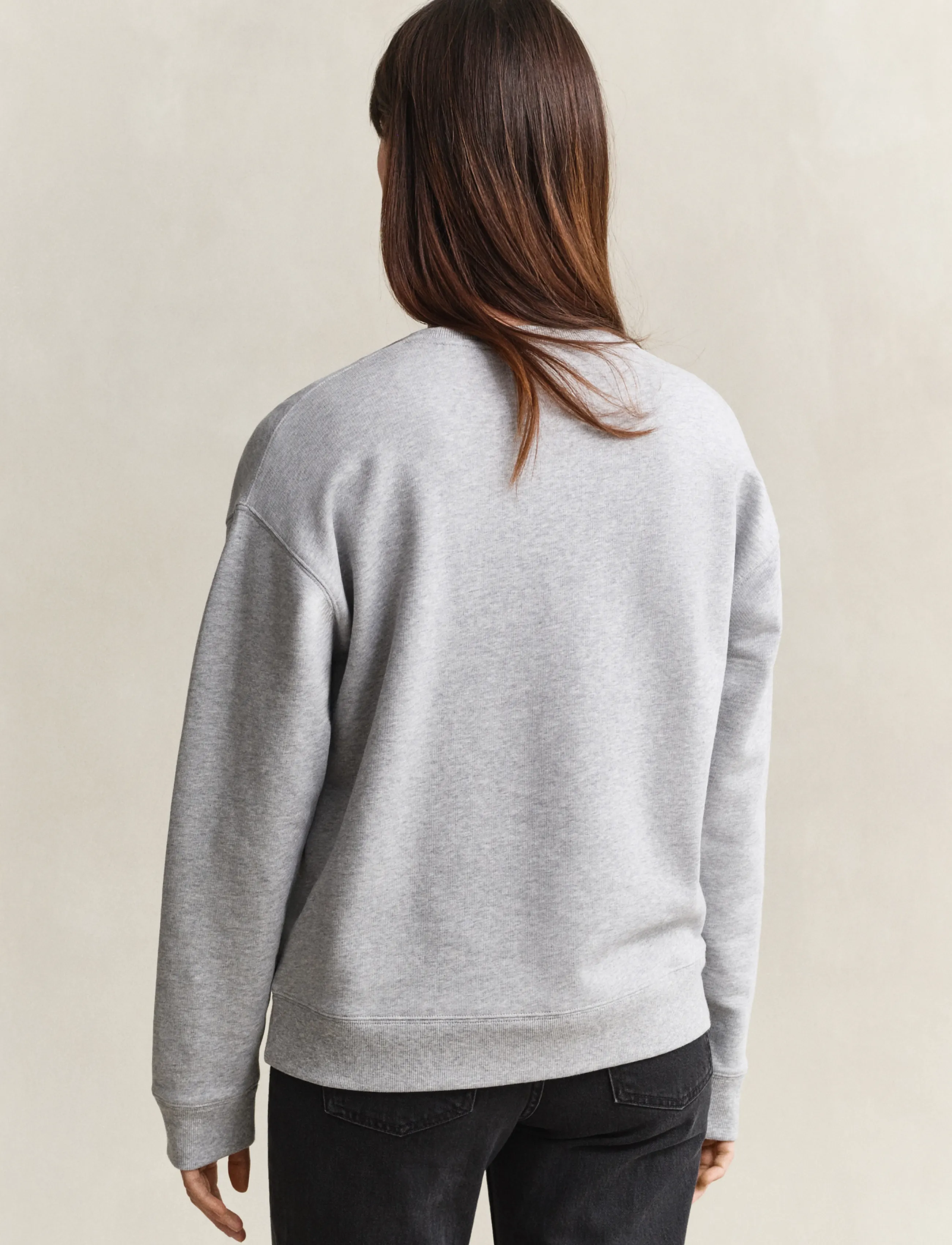 Graphic C-Neck Sweat 2