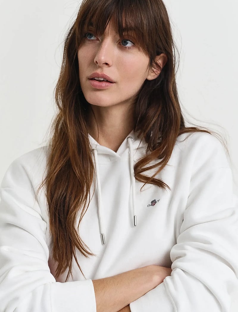 GANT - SHIELD HOODIE - kapuzenpullover - eggshell - 4