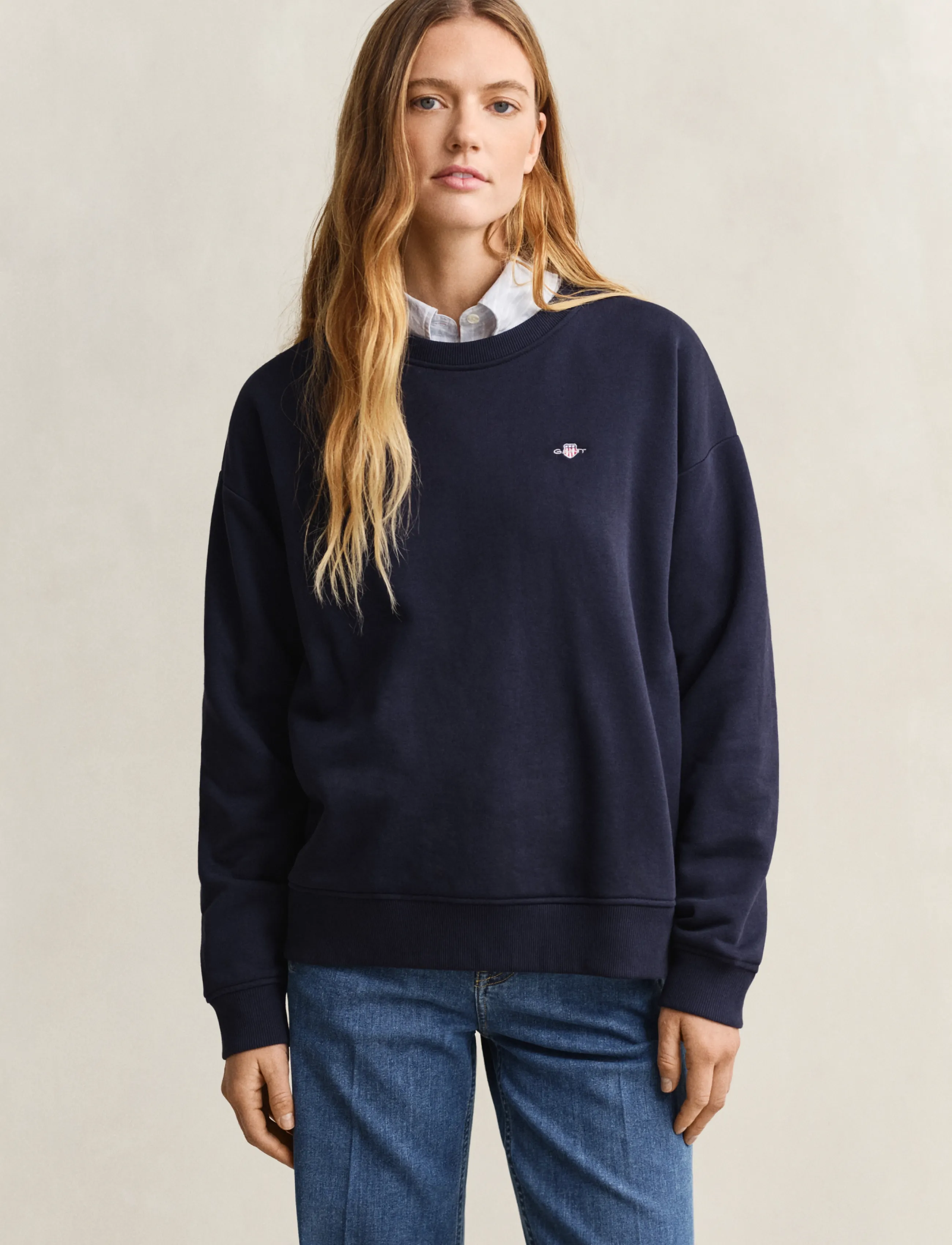 Shield C-Neck Sweat 5