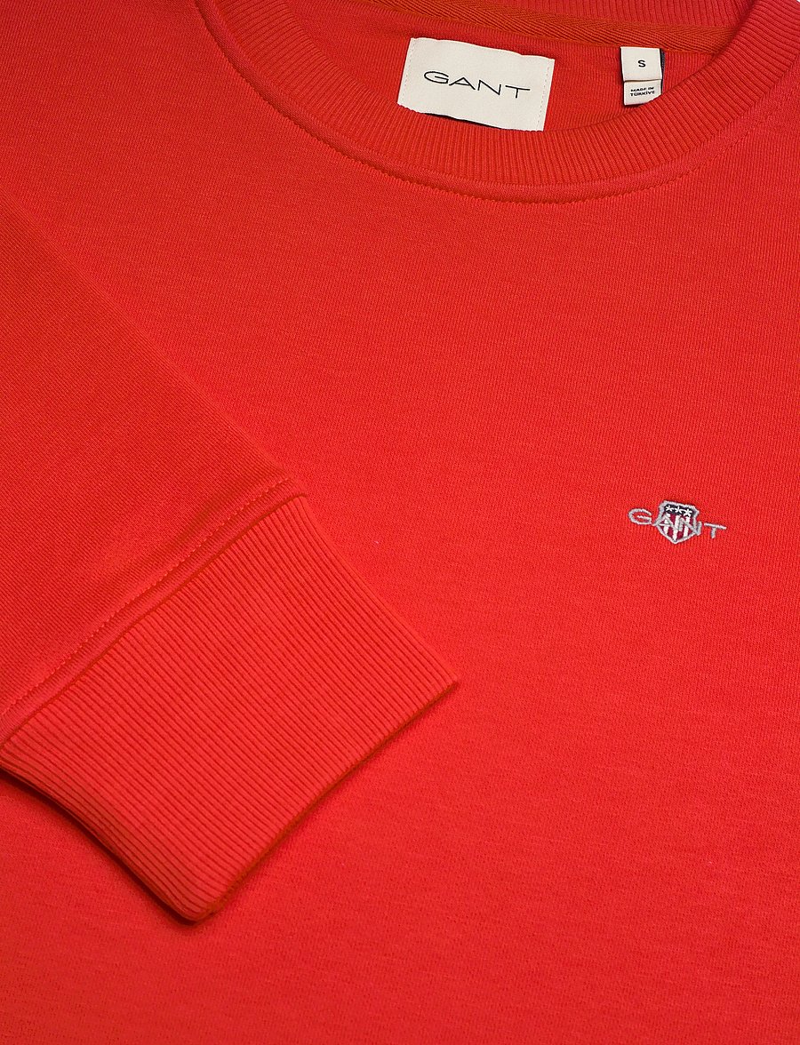 Gant - SHIELD C-NECK SWEAT - sweatshirts - perfect red - 5