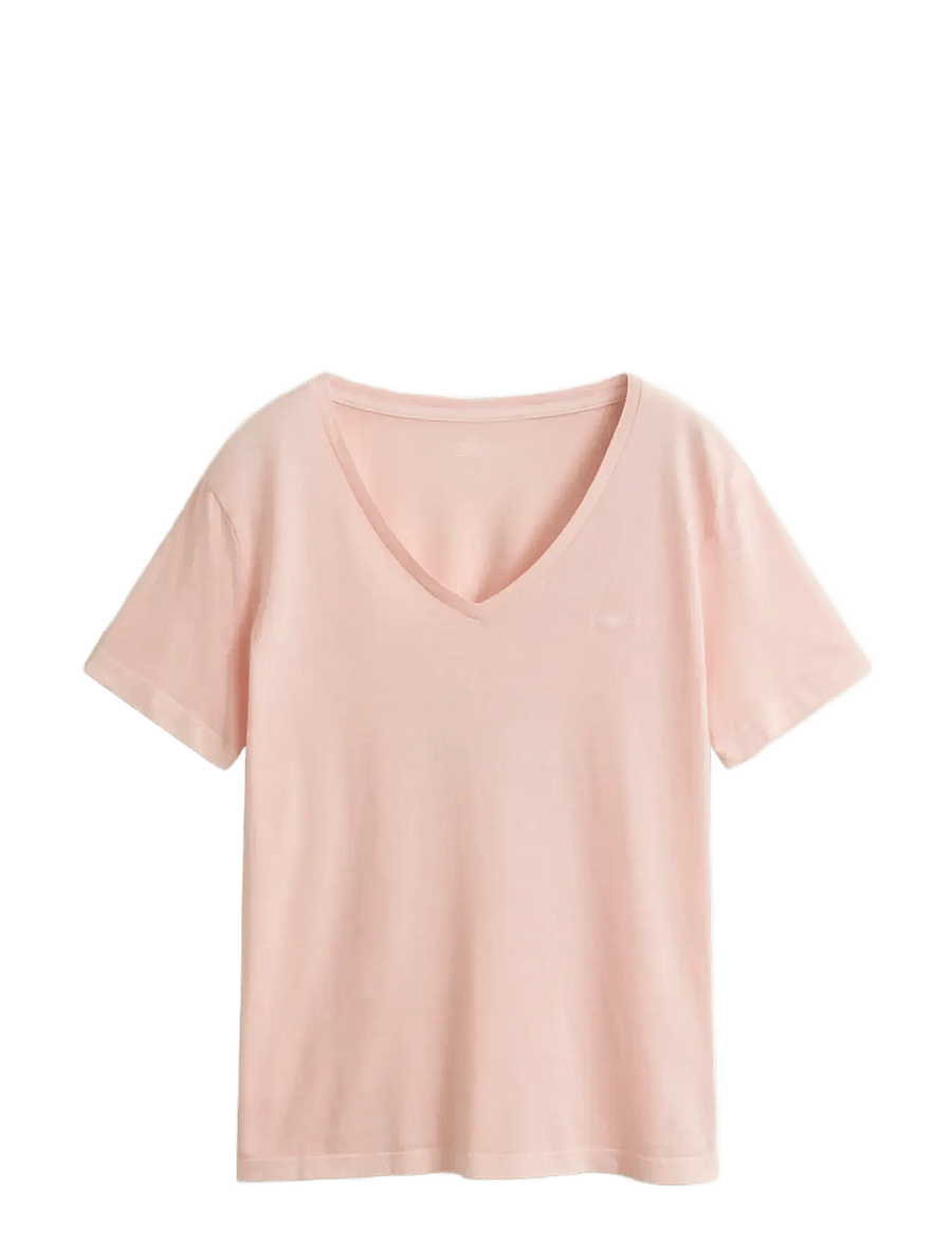 Gant - REG WASHED SHIELD V-NECK T-SHIRT - t-shirts - apricot pink - 1