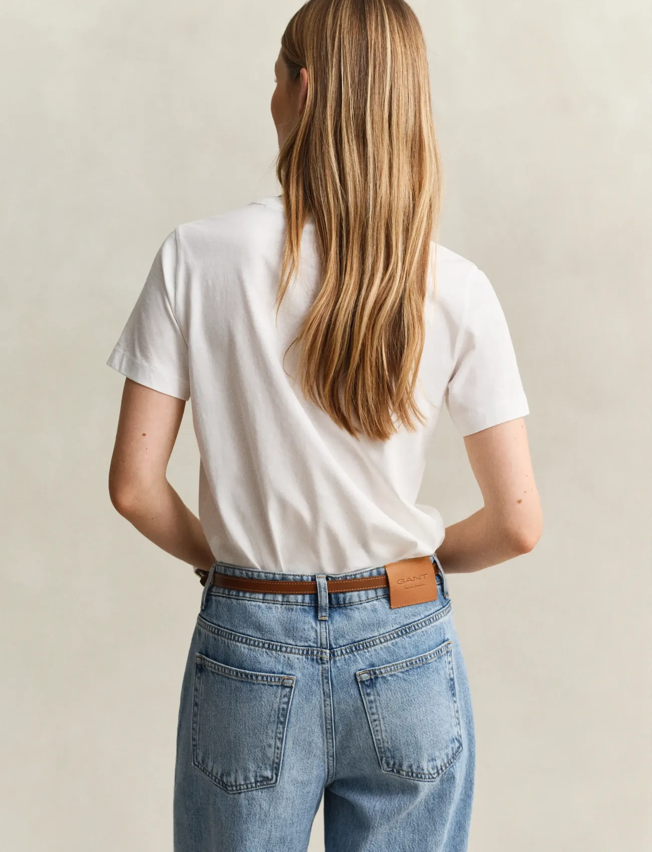 Gant - REG SCRIPT SS T-SHIRT - t-shirts - eggshell - 2