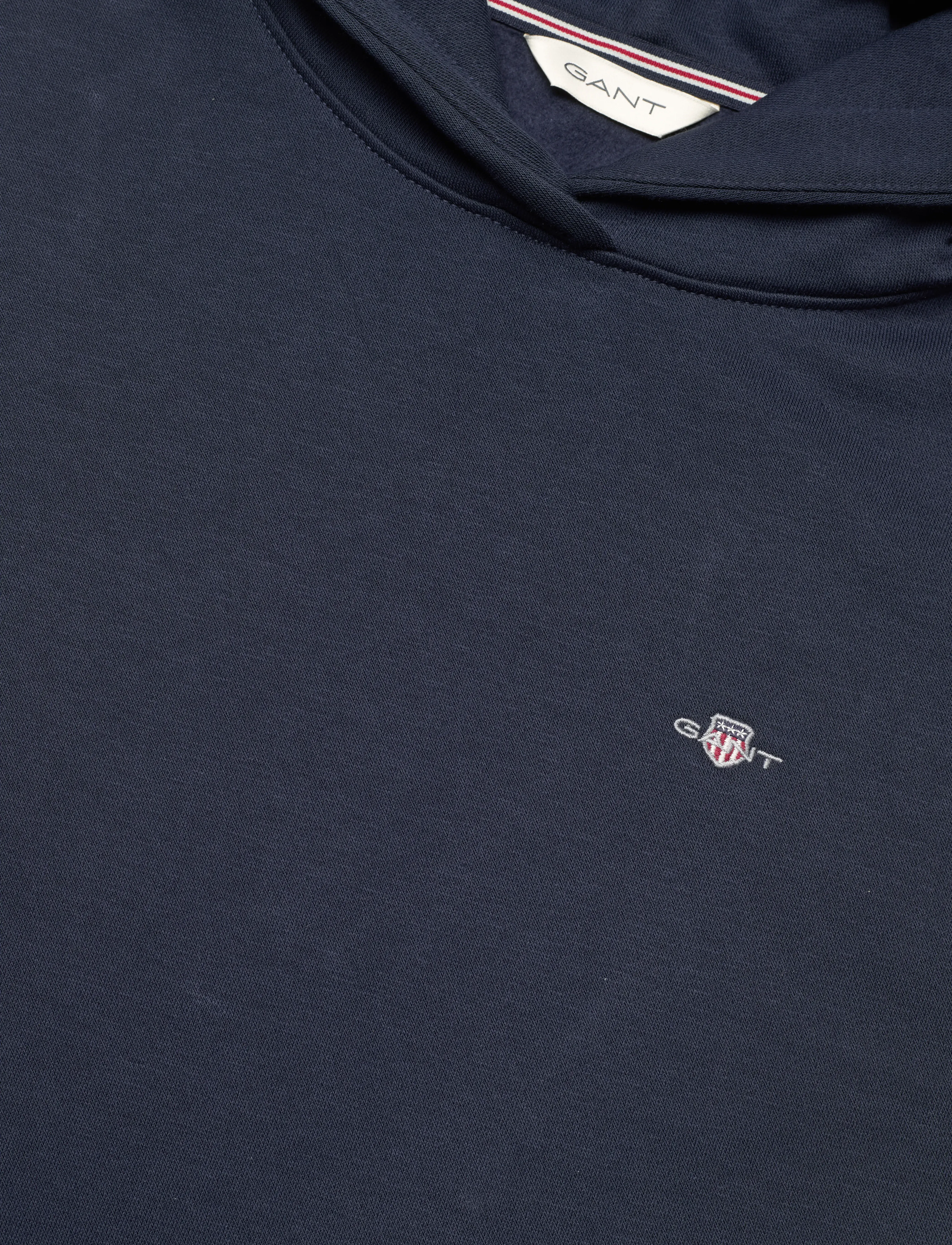 Gant - REG SHIELD LOGO HOODIE - kapuutsiga dressipluusid - marine - 2