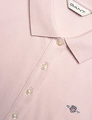 GANT - SLIM SHIELD LS PIQUE POLO - poloskjorter - faded pink - 2