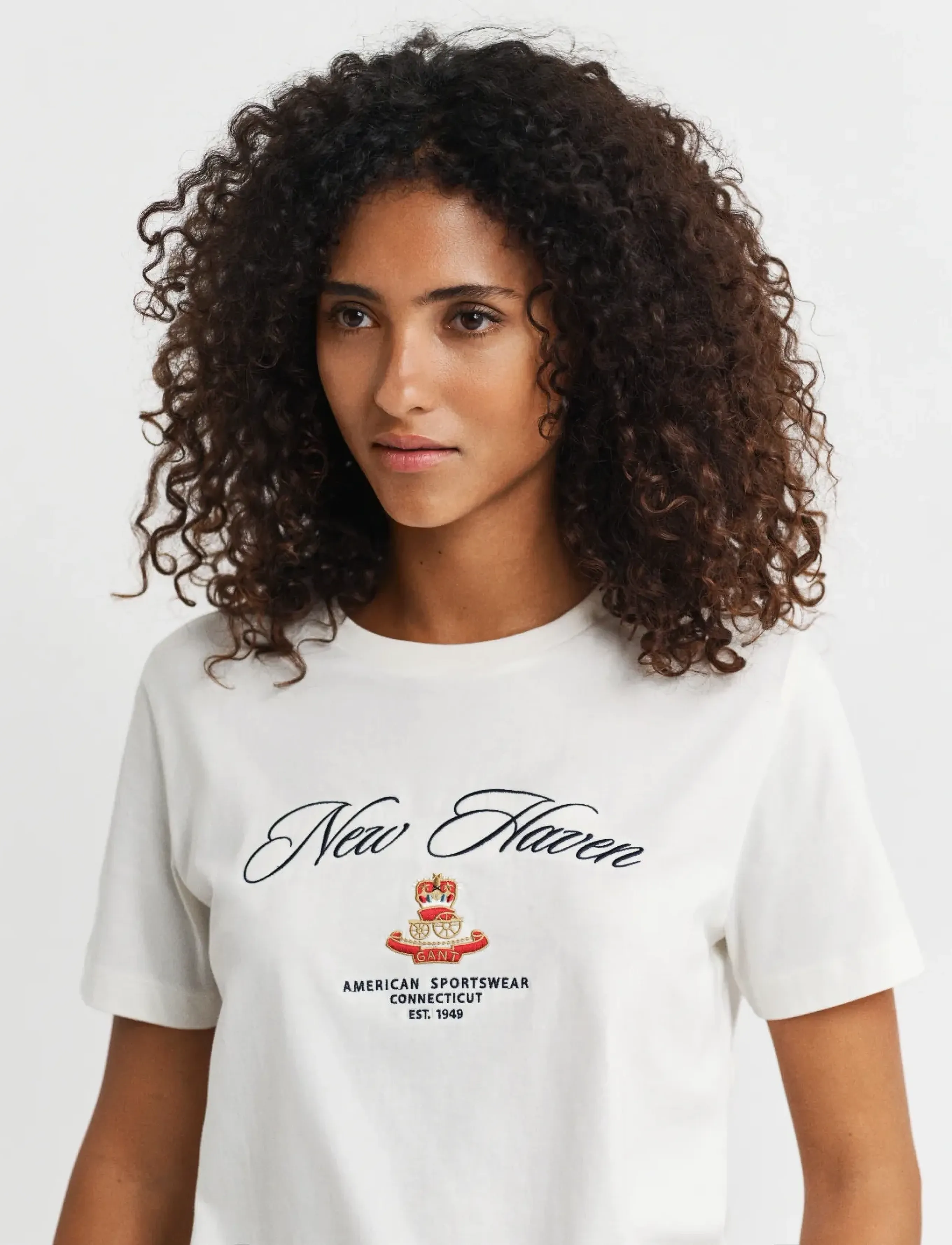 Gant - REG COTTON CREST SS T-SHIRT - t-shirts - eggshell - 3