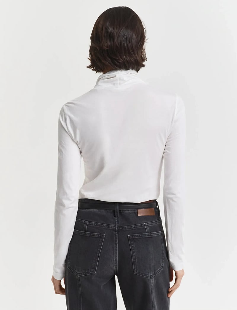 GANT - LIGHT COTTON LS TURTLENECK - rollkragenpullover - eggshell - 2