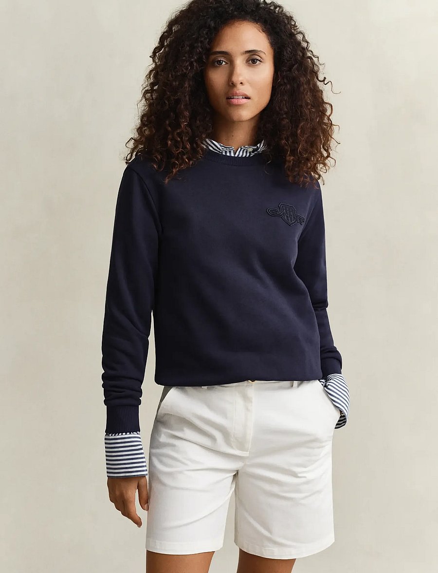 Gant - REG TONAL SHIELD C-NECK SWEAT - sweatshirts - evening blue - 0
