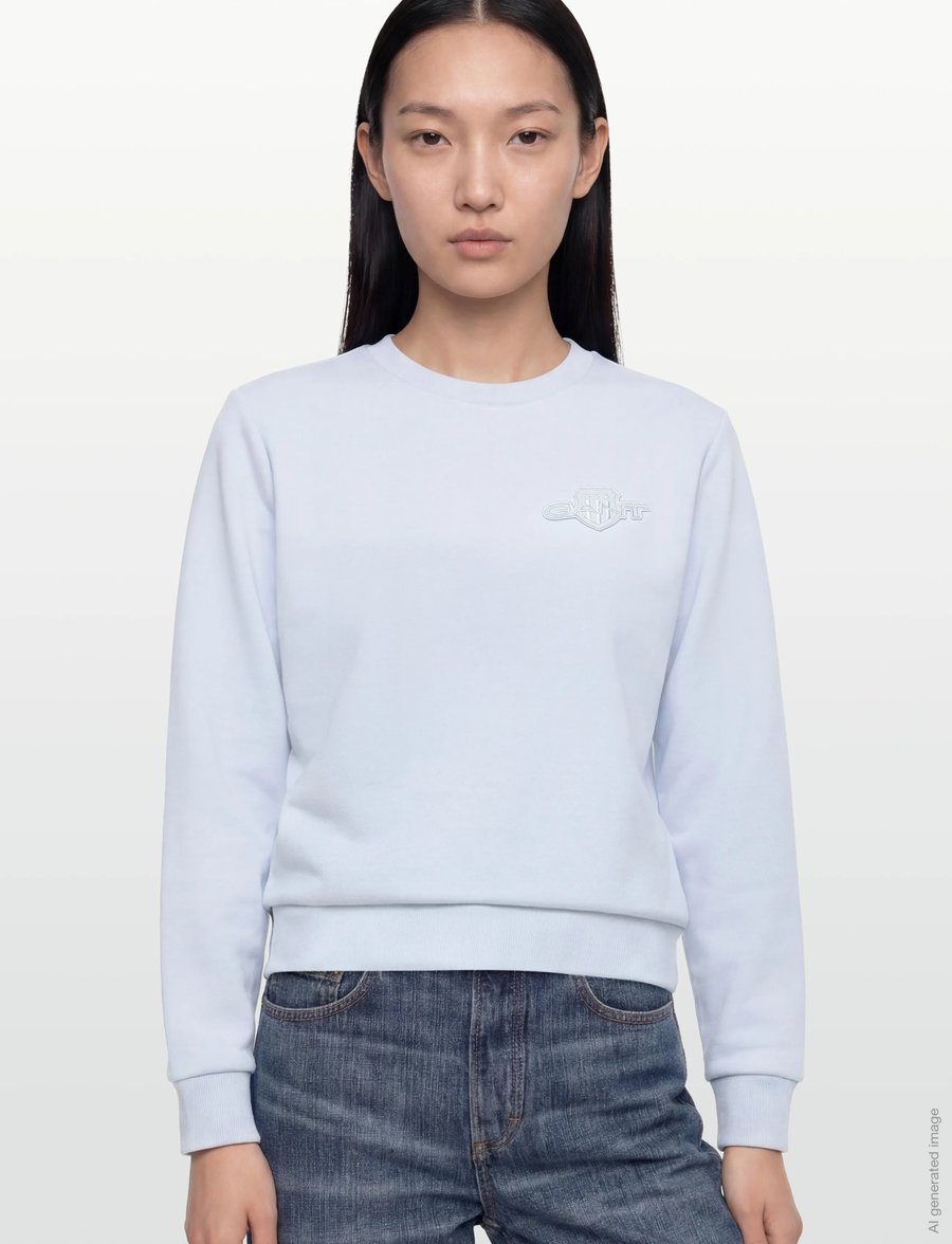 Gant - REG TONAL SHIELD C-NECK SWEAT - sweatshirts - light blue - 3