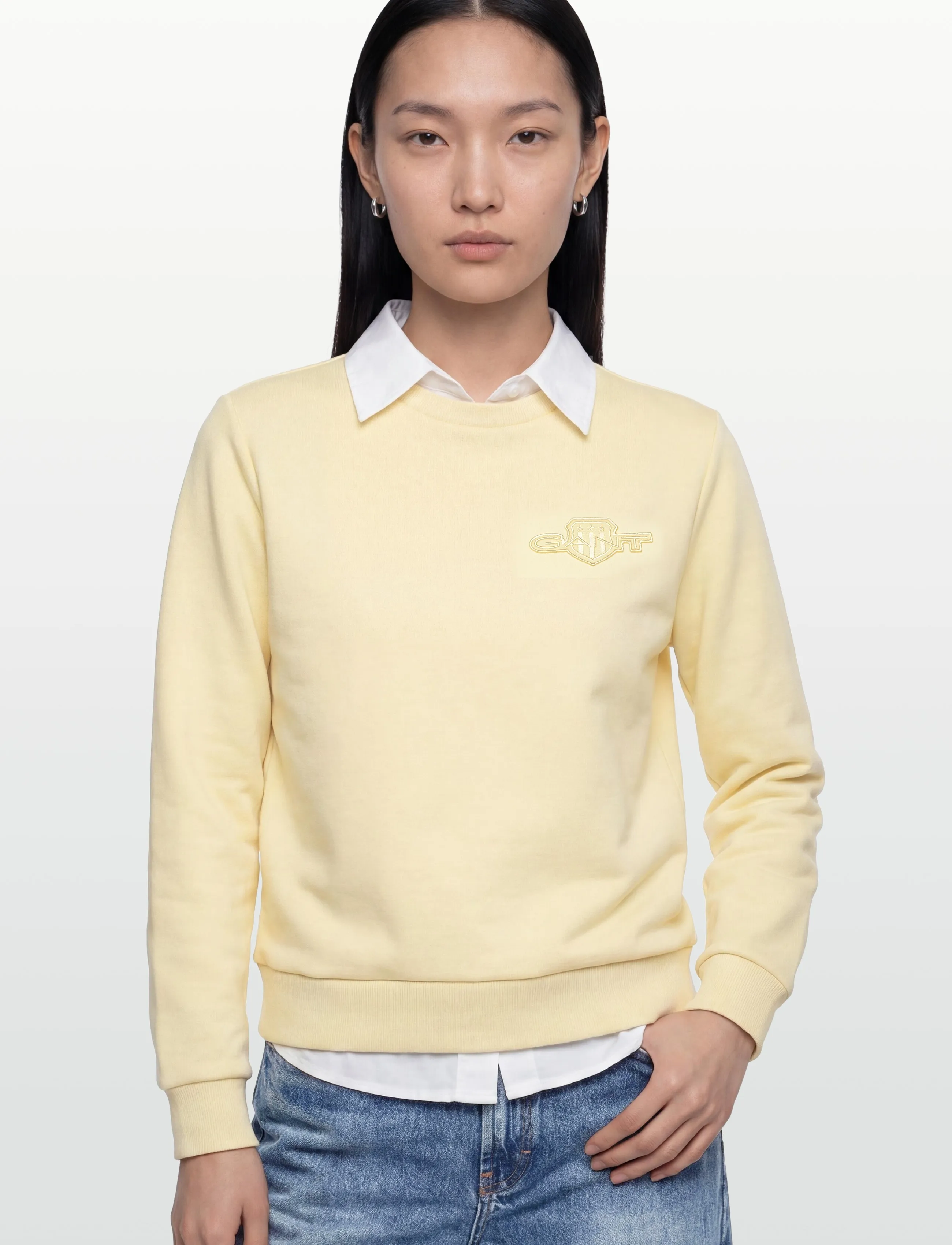 Reg Tonal Shield C-Neck Sweat 2