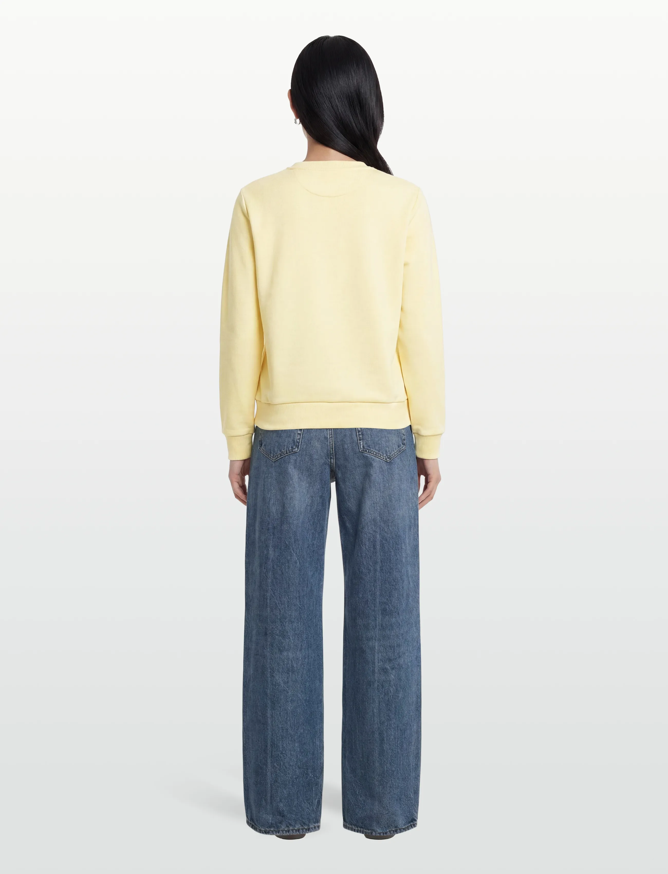 Reg Tonal Shield C-Neck Sweat 3