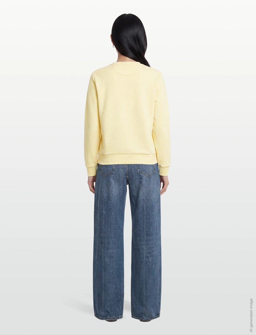 Gant - REG TONAL SHIELD C-NECK SWEAT - sweatshirts - vanilla yellow - 4