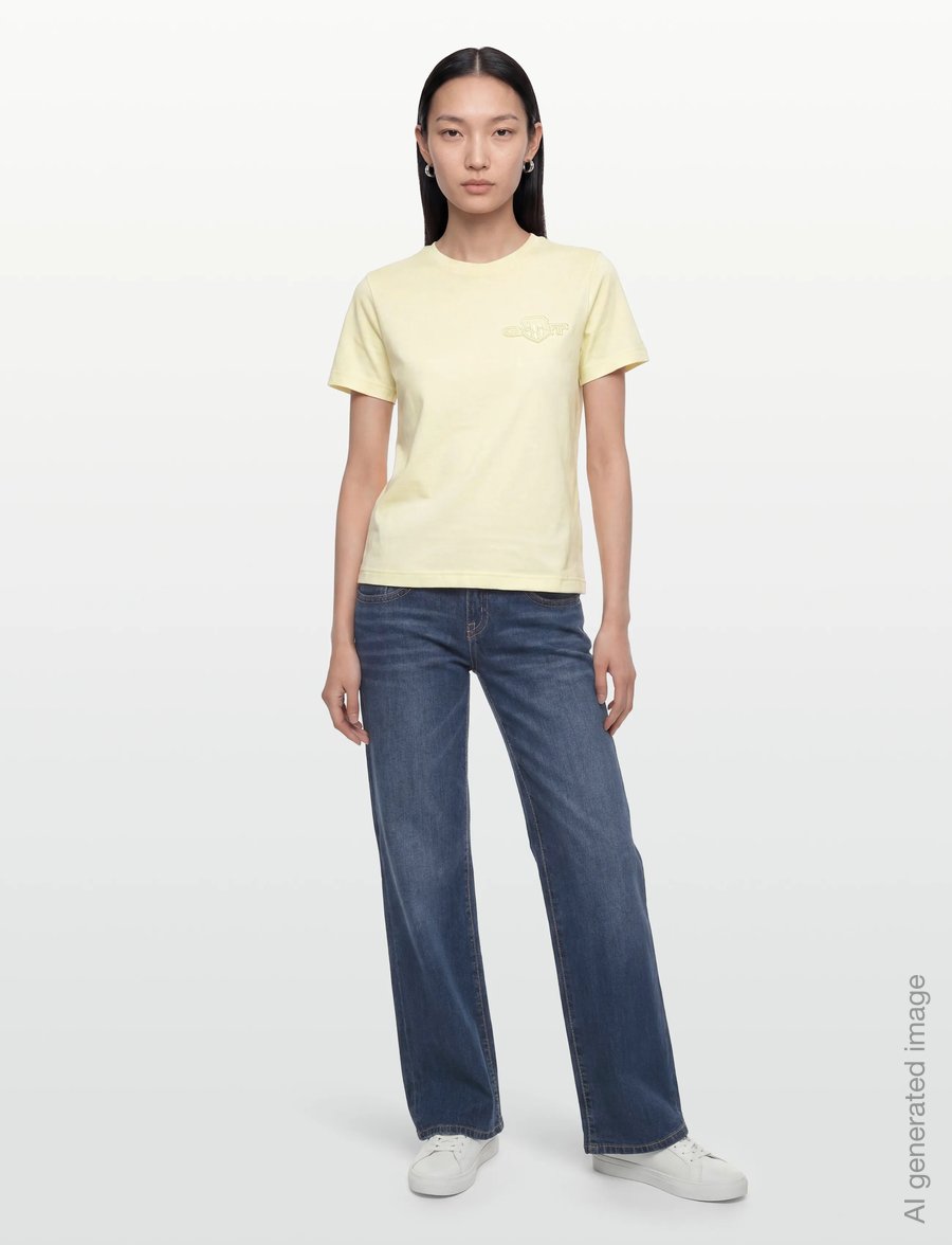 Gant - REG TONAL SHIELD SS T-SHIRT - t-shirts - vanilla yellow - 0