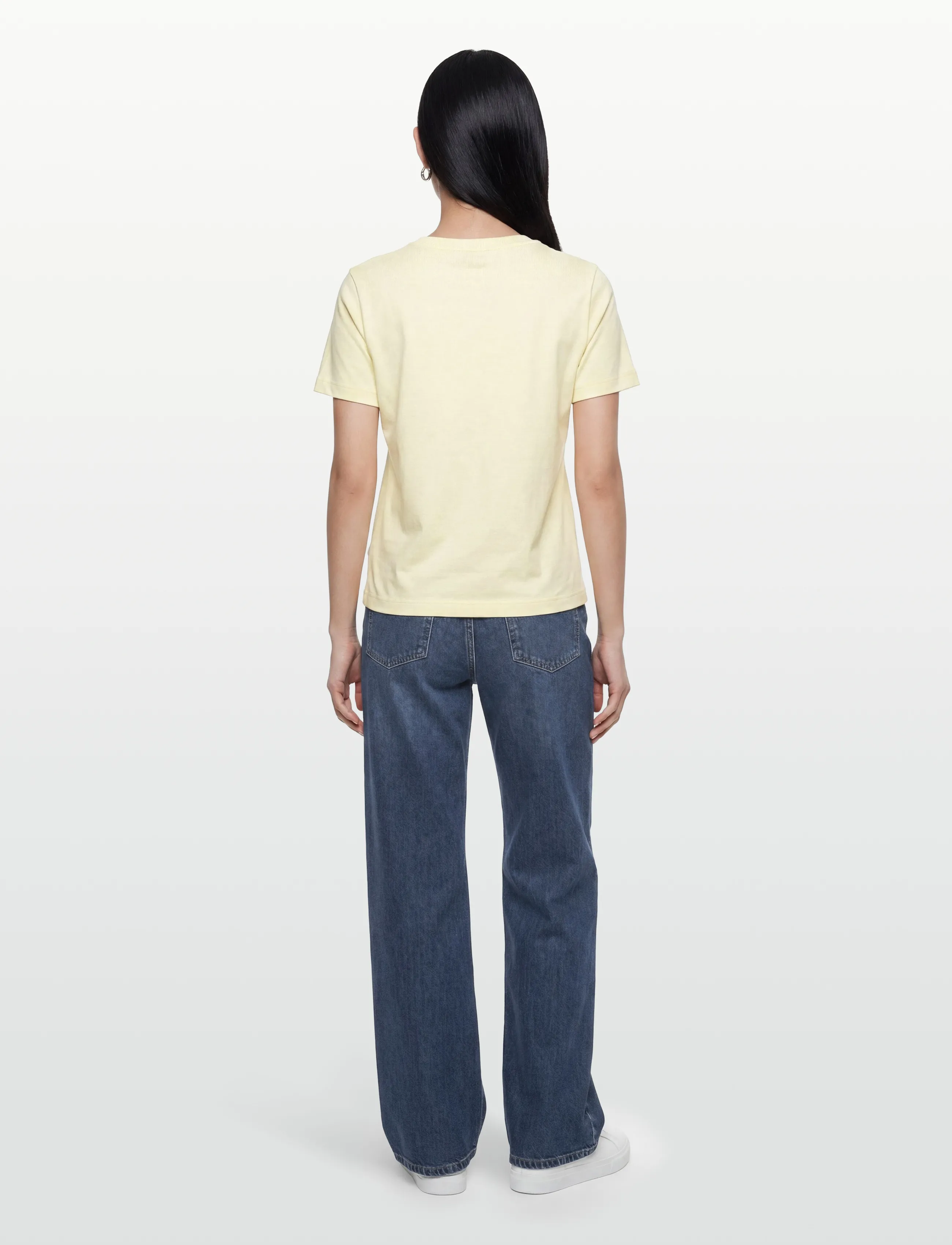 Gant - REG TONAL SHIELD SS T-SHIRT - t-shirts - vanilla yellow - 4