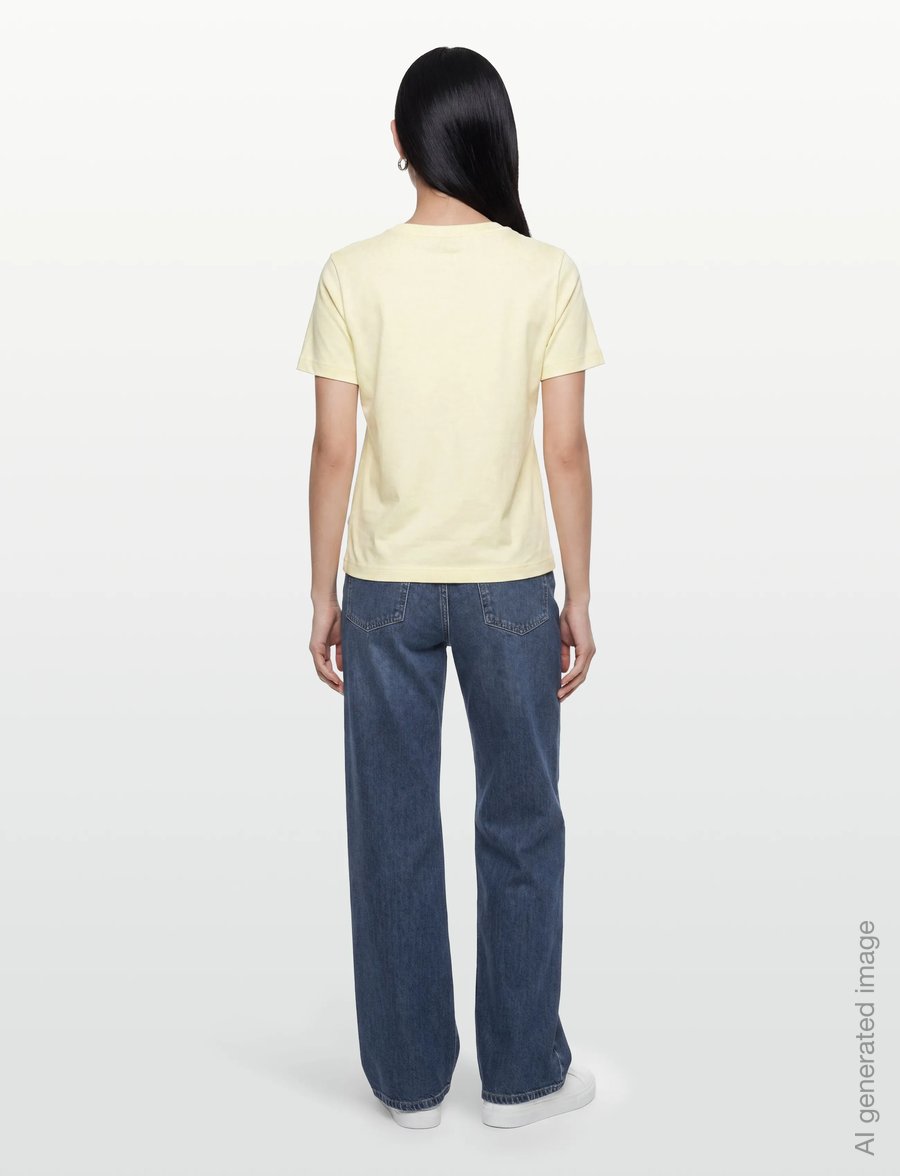 Gant - REG TONAL SHIELD SS T-SHIRT - t-shirts - vanilla yellow - 4