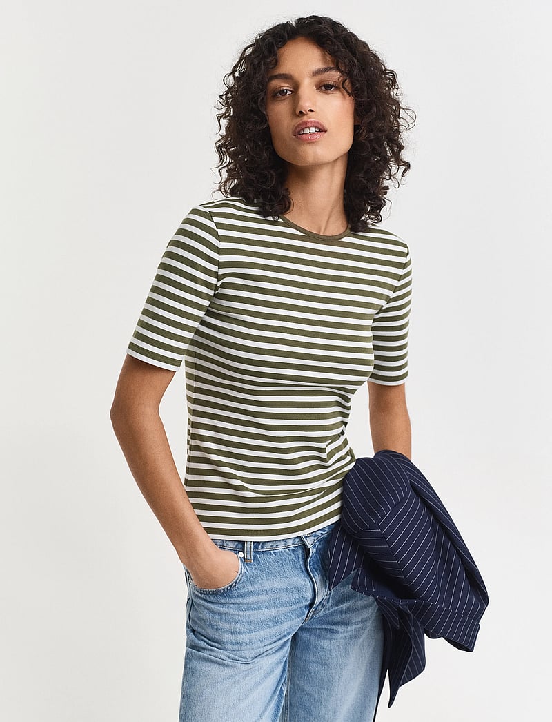 GANT - SLIM STRIPED 1X1 RIBBED SS T-SHIRT - t-shirts - moss green - 0
