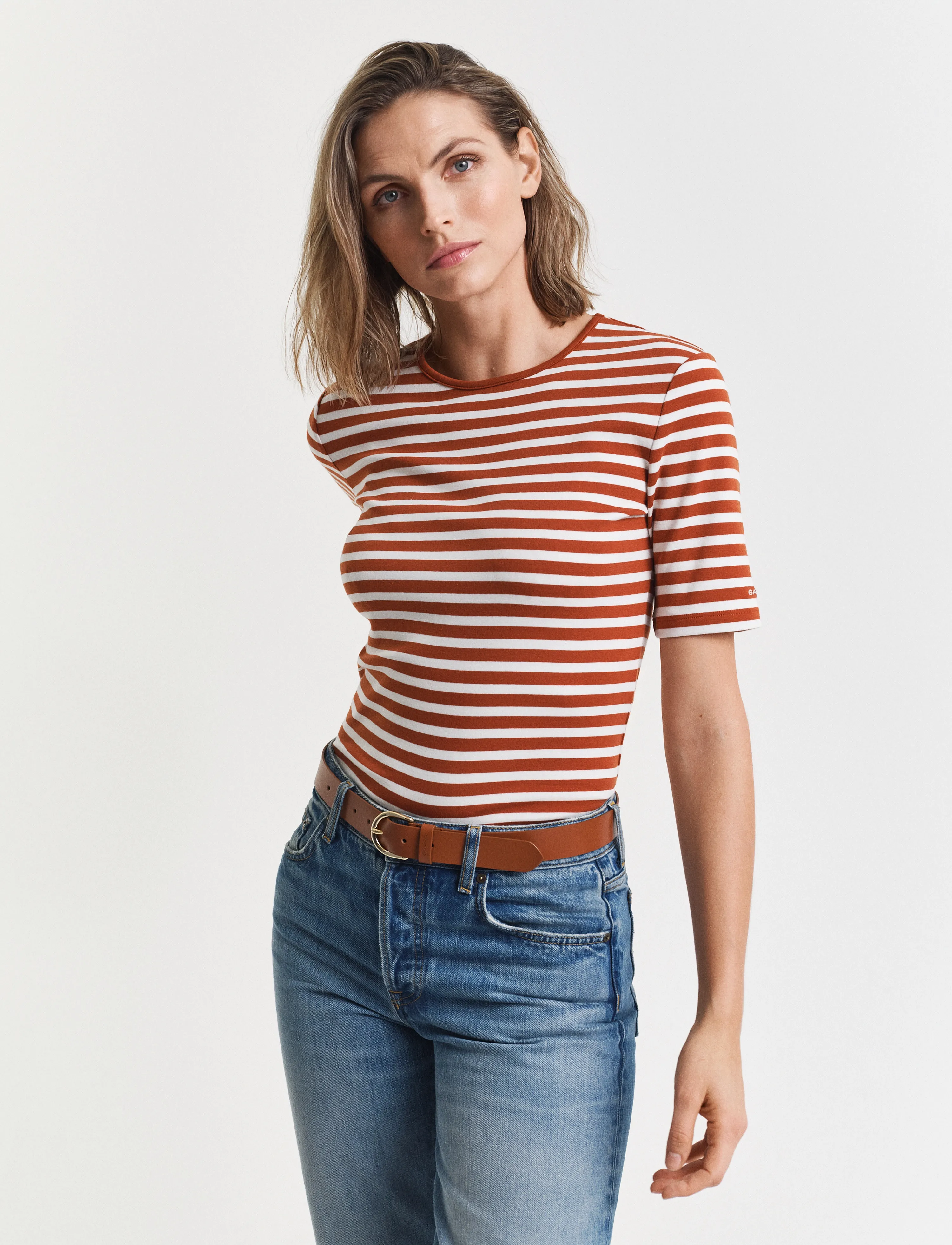 Gant SLIM STRIPED 1X1 RIBBED SS T-SHIRT - T-Shirts & Tops - RUSTY BROWN / red