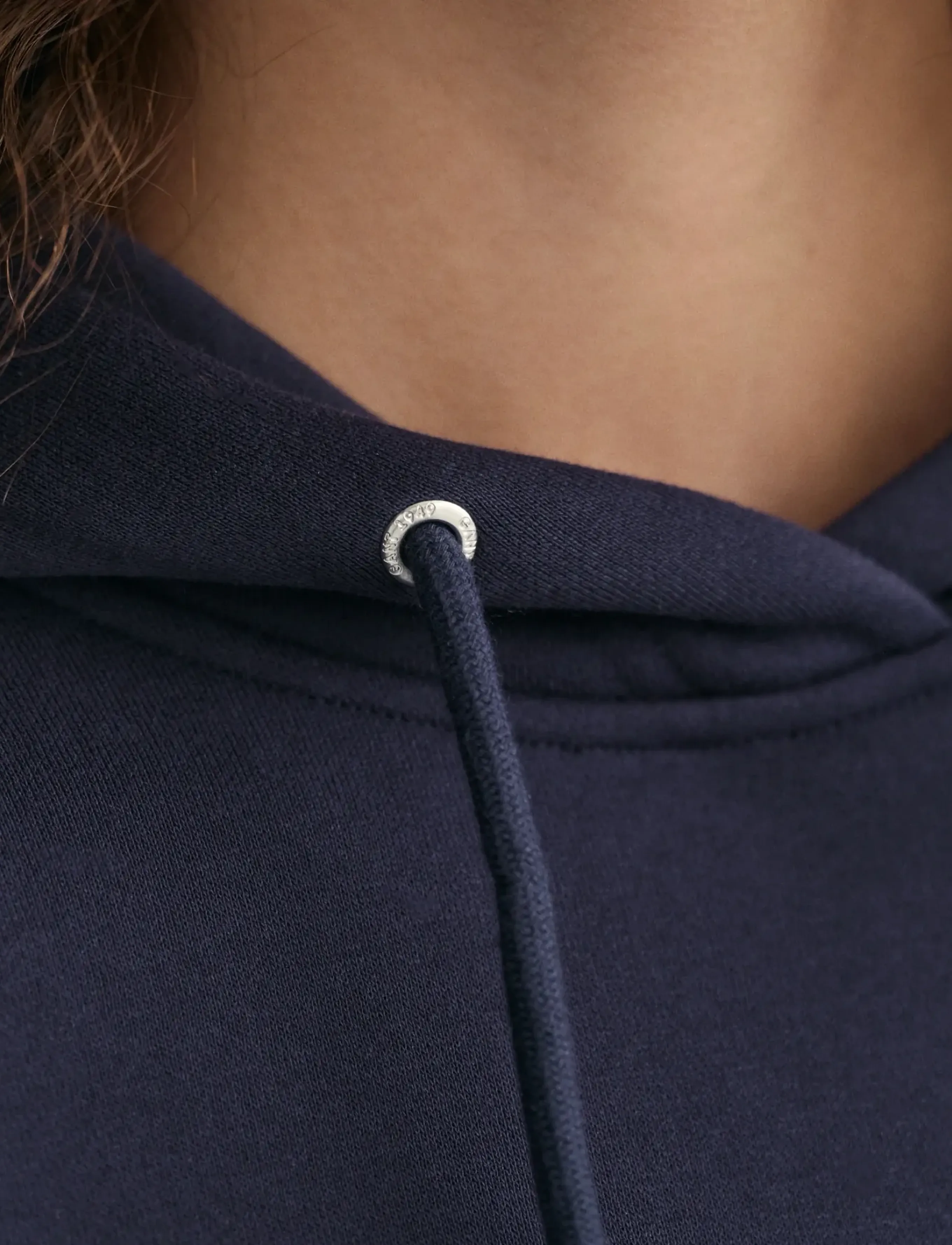 Gant Reg Tonal Shield Hoodie dam – bild 7