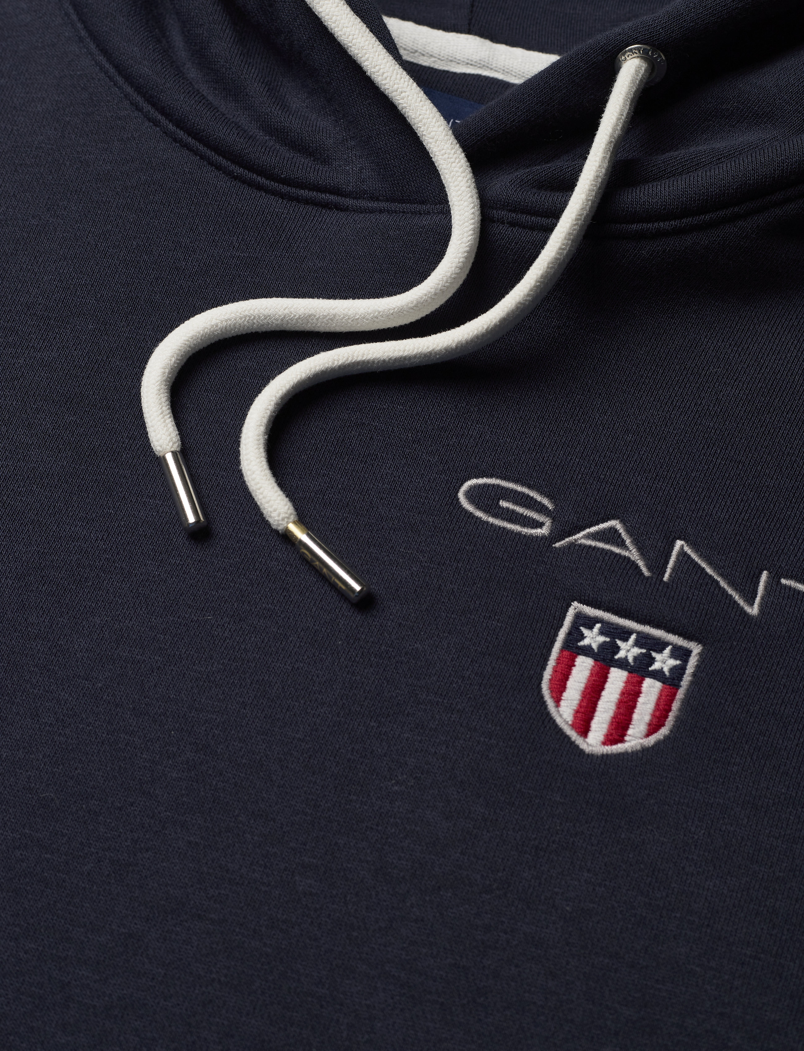 GANT - D1. MEDIUM SHIELD HOODIE - evening blue - 2
