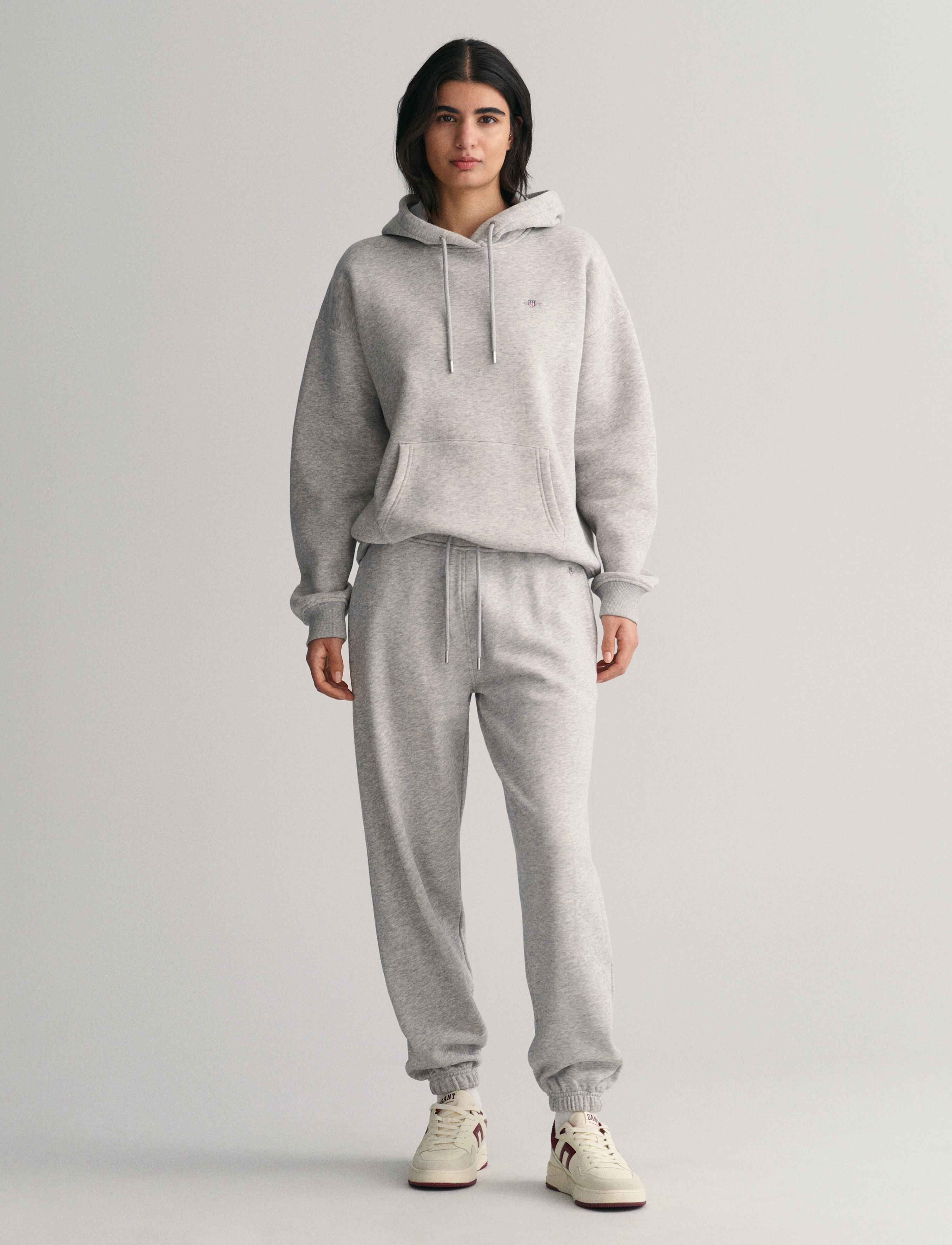 GANT - SHIELD SWEATPANTS - light grey melange - 5