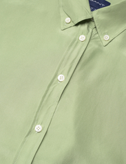 GANT - RELAXED SILK SHIRT - langermede skjorter - eucalyptus green - 2