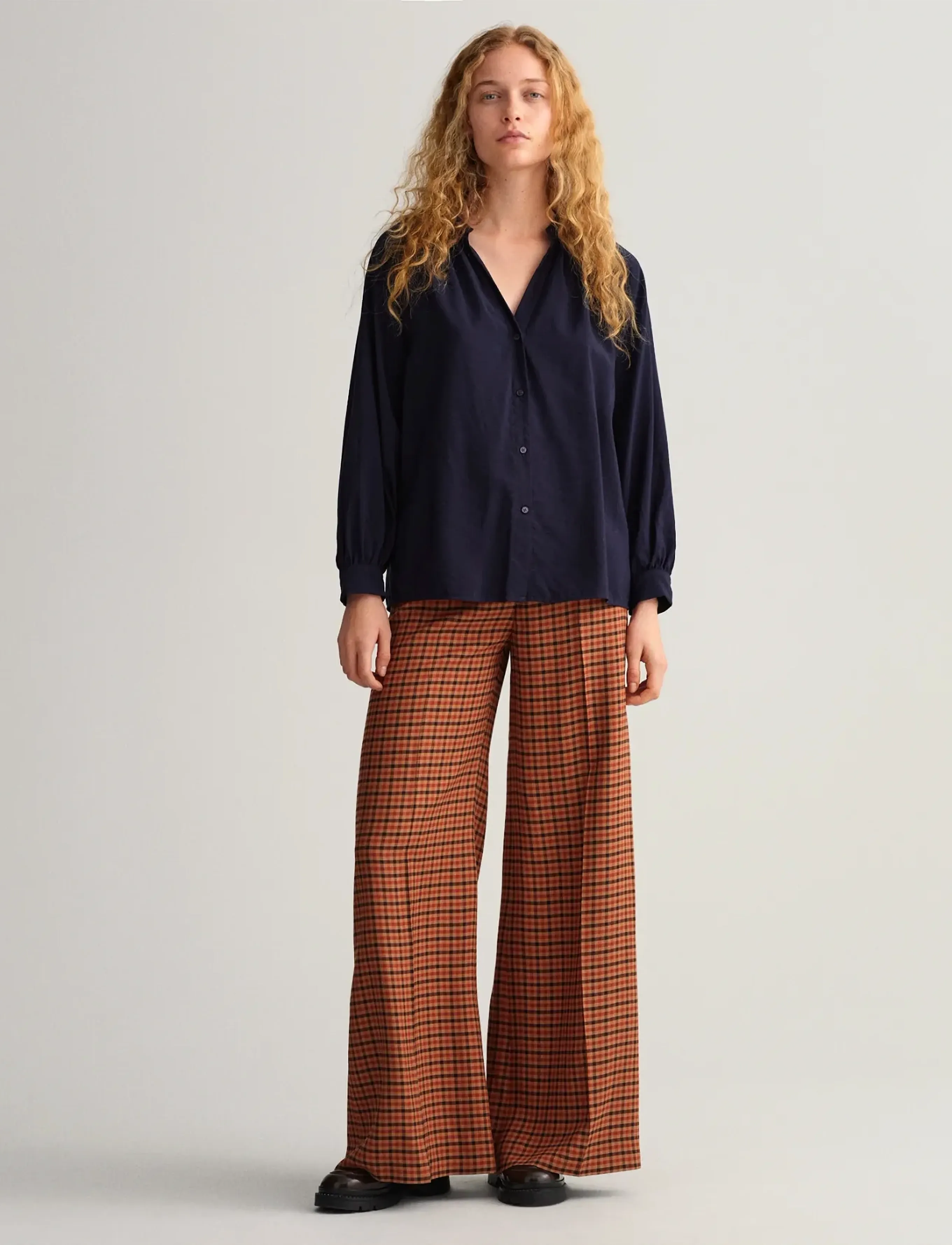 Gant - D1. STAND COLLAR BLOUSE - langærmede bluser - evening blue - 5