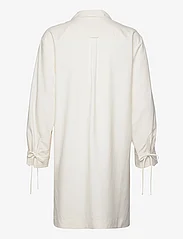 GANT - RELAXED POPVER TUNIC - marškinių tipo suknelės - eggshell - 1